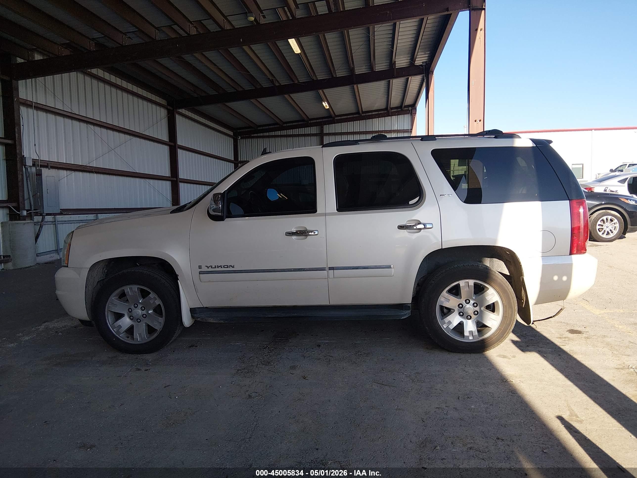 2009 Gmc Yukon Slt2 Белый vin: 1GKFK330X9R205209