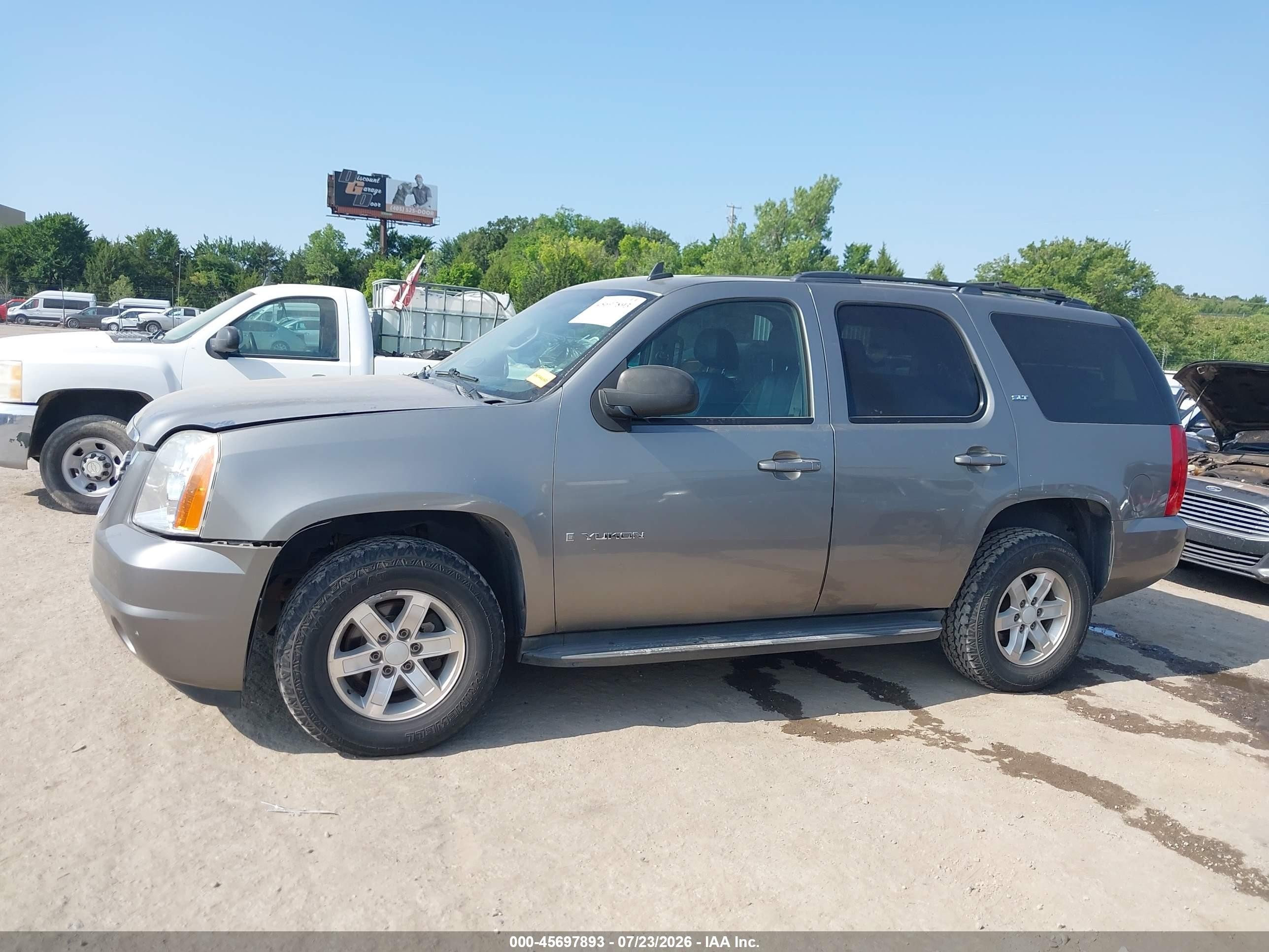 2009 Gmc Yukon Slt W/4sb Gray vin: 1GKFK330X9R244530
