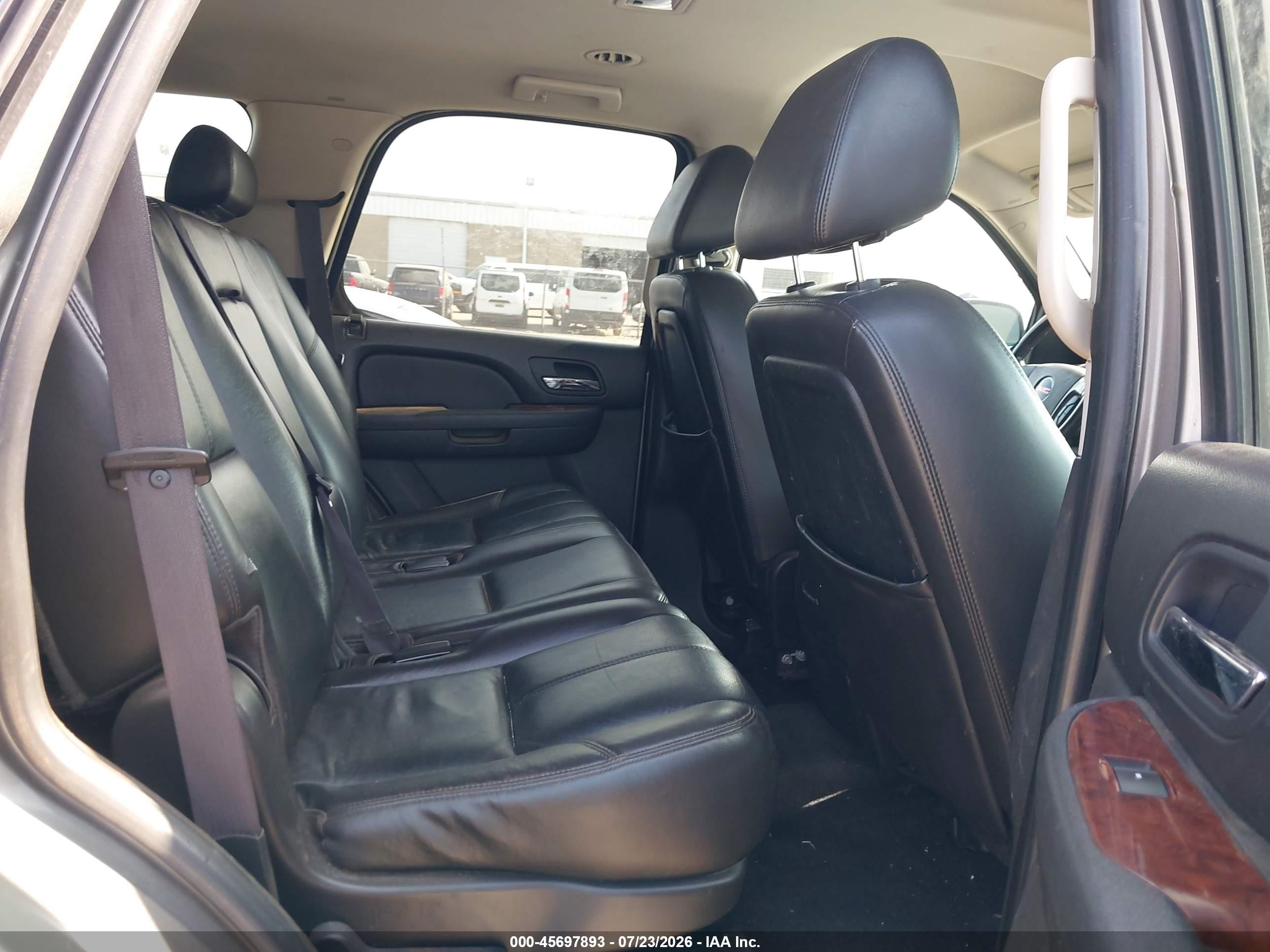 2009 Gmc Yukon Slt W/4sb Gray vin: 1GKFK330X9R244530