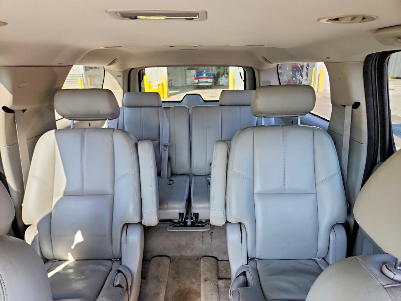 2009 Gmc Yukon Xl K1500 Slt Silver vin: 1GKFK36309R257566