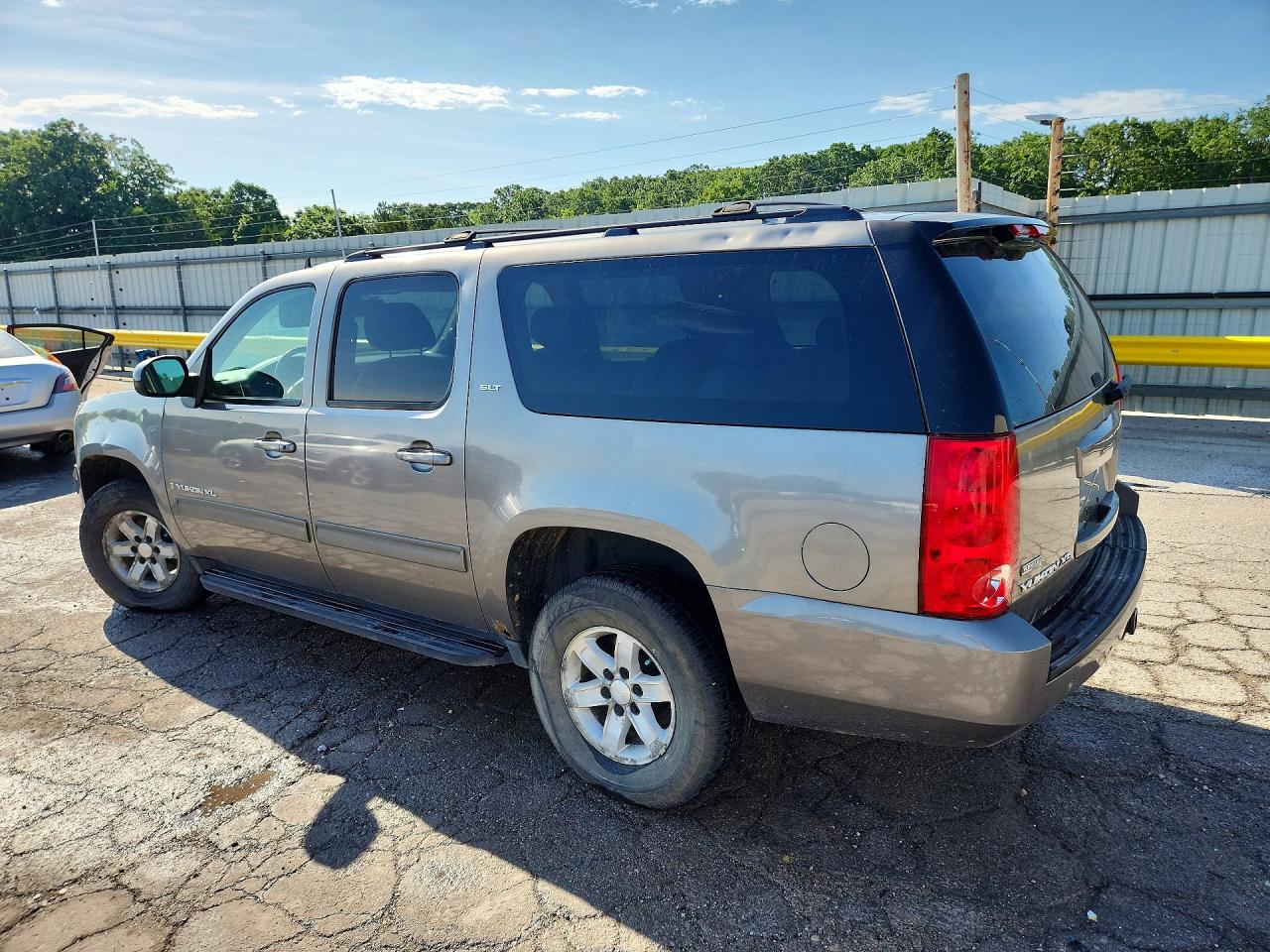 2009 Gmc Yukon Xl K1500 Slt Silver vin: 1GKFK36309R257566