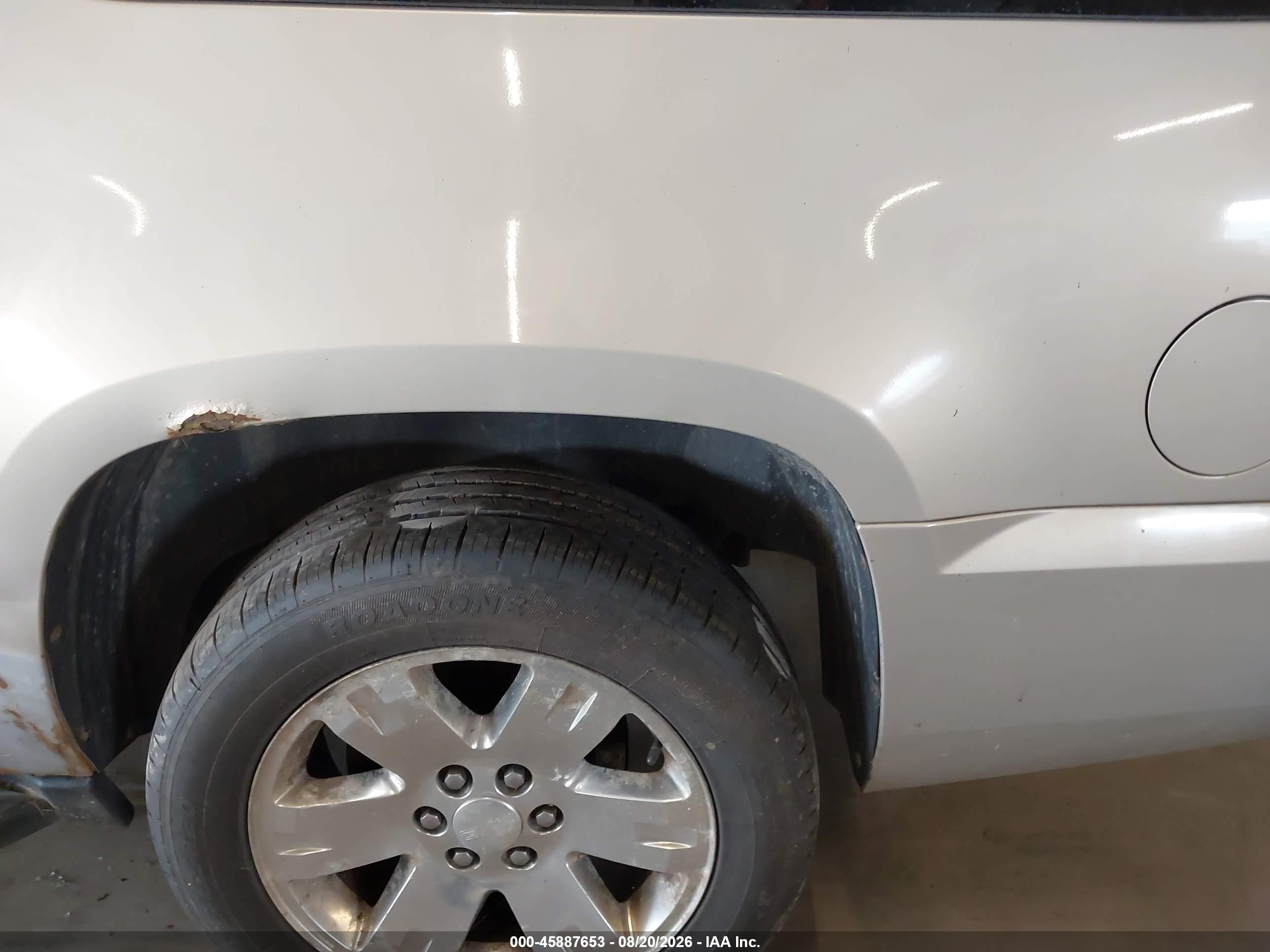 2009 Gmc Yukon Xl Slt W/4sb Gold vin: 1GKFK36309R295055
