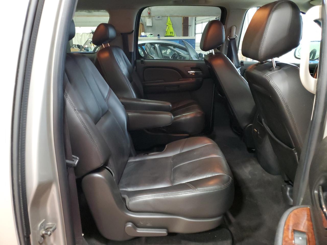 2009 Gmc Yukon Xl K1500 Slt Tan vin: 1GKFK36329R213892