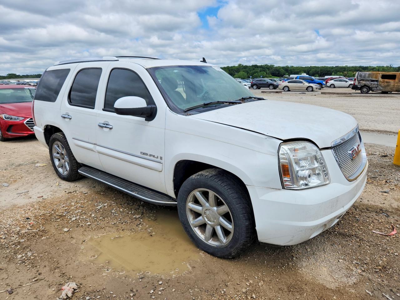 2008 Gmc Yukon Denali White vin: 1GKFK63808J102482
