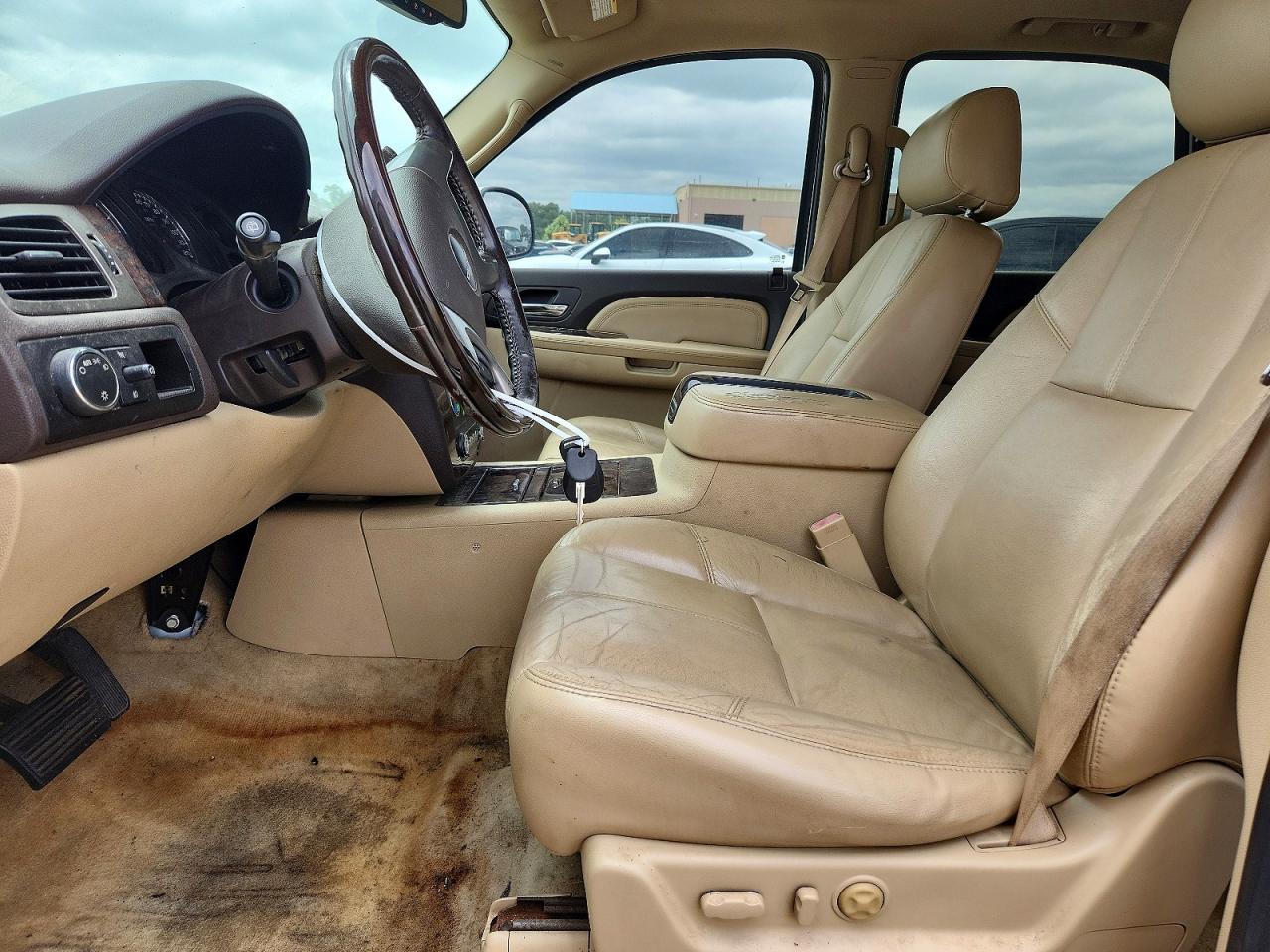 2008 Gmc Yukon Denali White vin: 1GKFK63808J102482