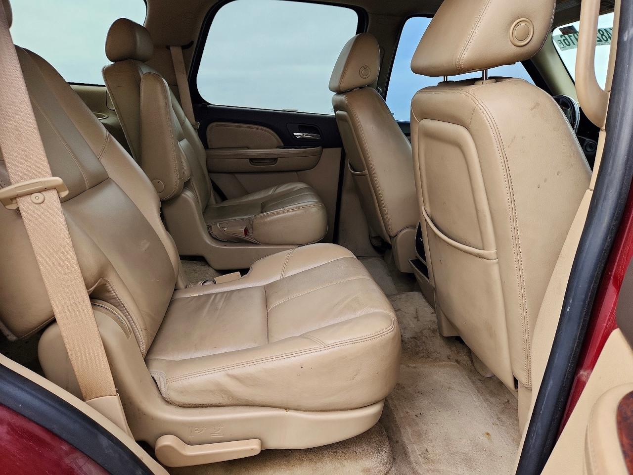 2008 Gmc Yukon Denali Burgundy vin: 1GKFK63808J183063
