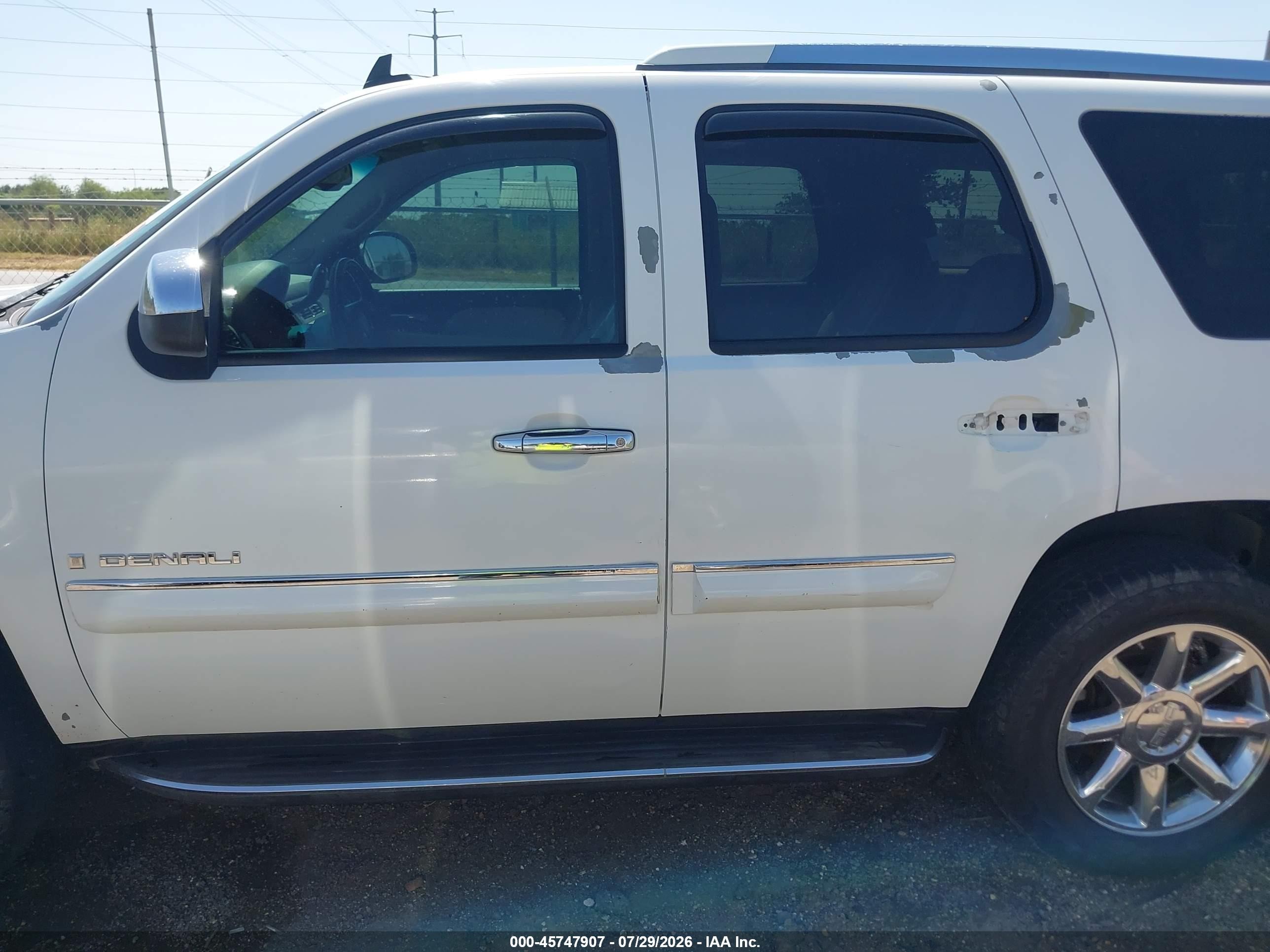 2007 Gmc Yukon Denali Denali Белый vin: 1GKFK63817J183863