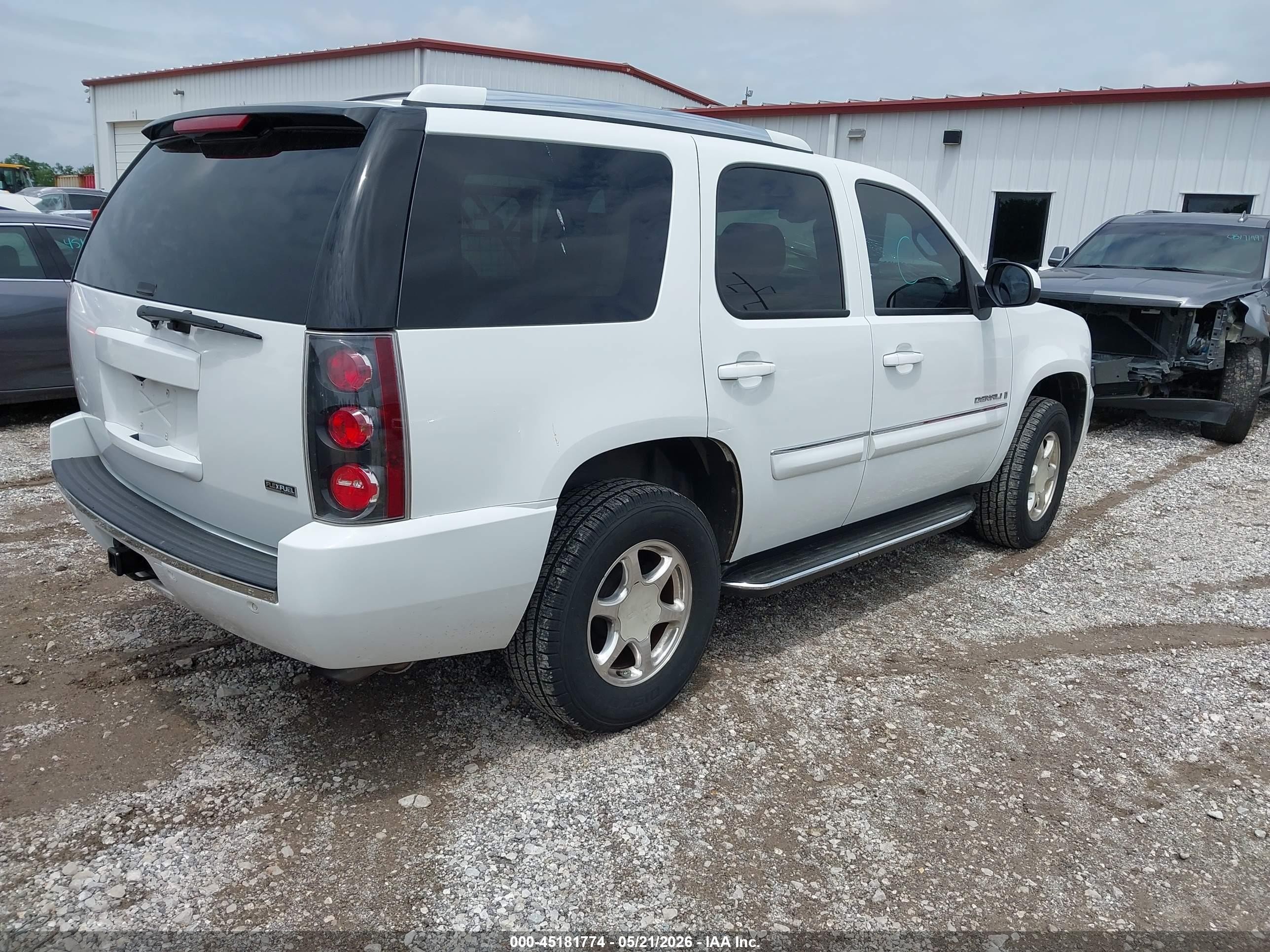 2007 Gmc Yukon Denali Белый vin: 1GKFK63817J247724
