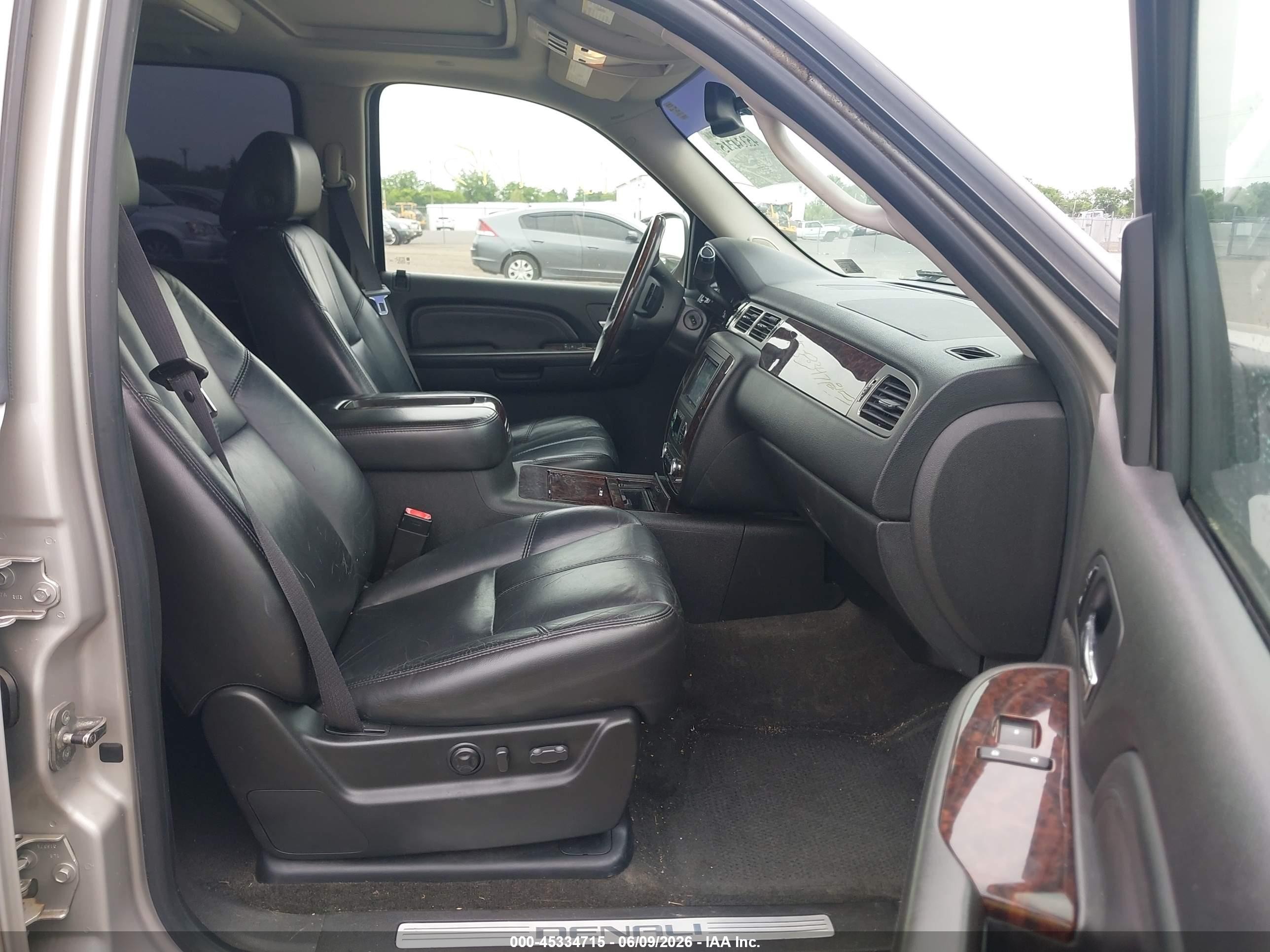 2007 Gmc Yukon Denali Gray vin: 1GKFK63817J337651