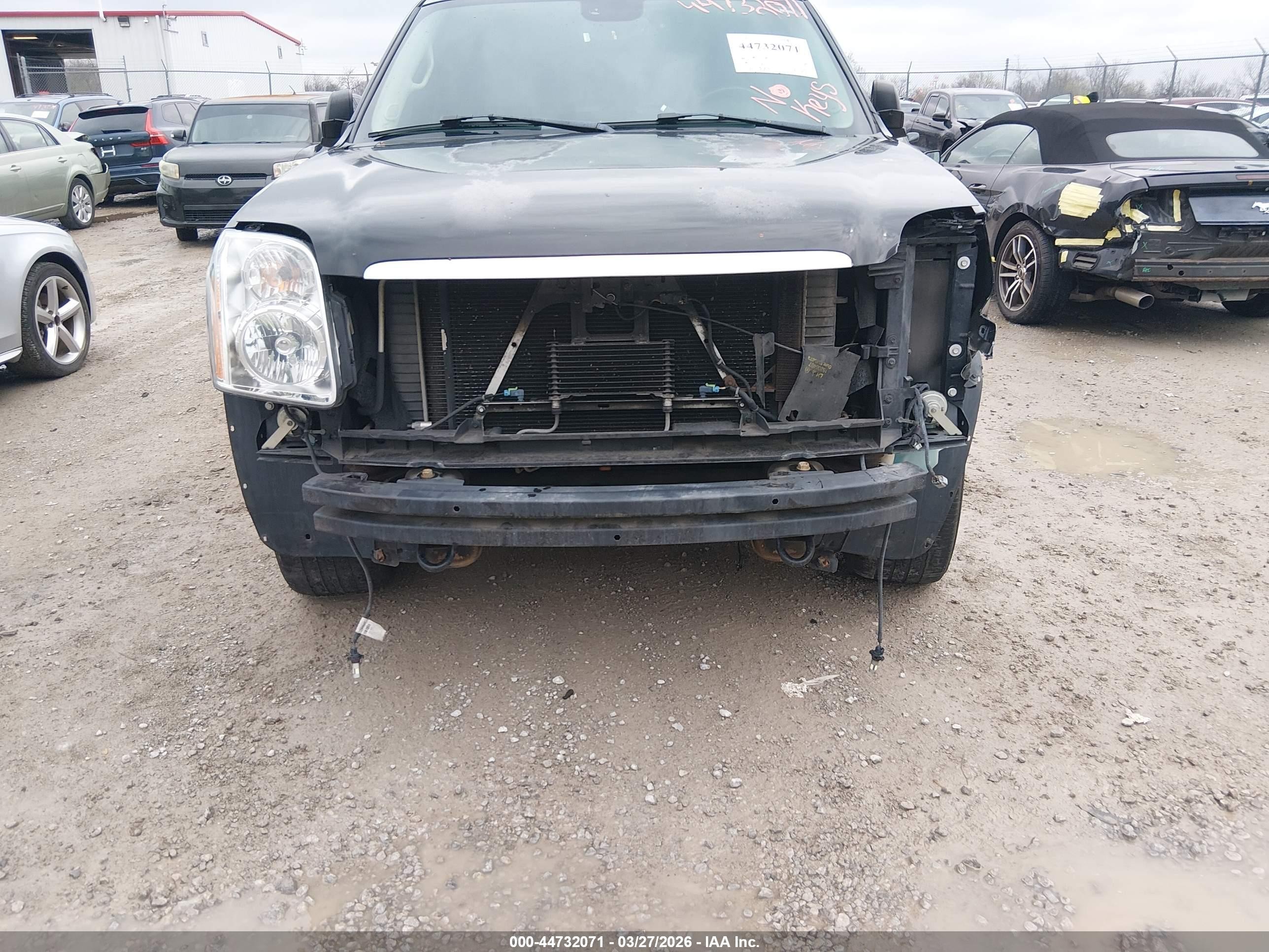 2007 Gmc Yukon Denali Denali Black vin: 1GKFK63867J375165