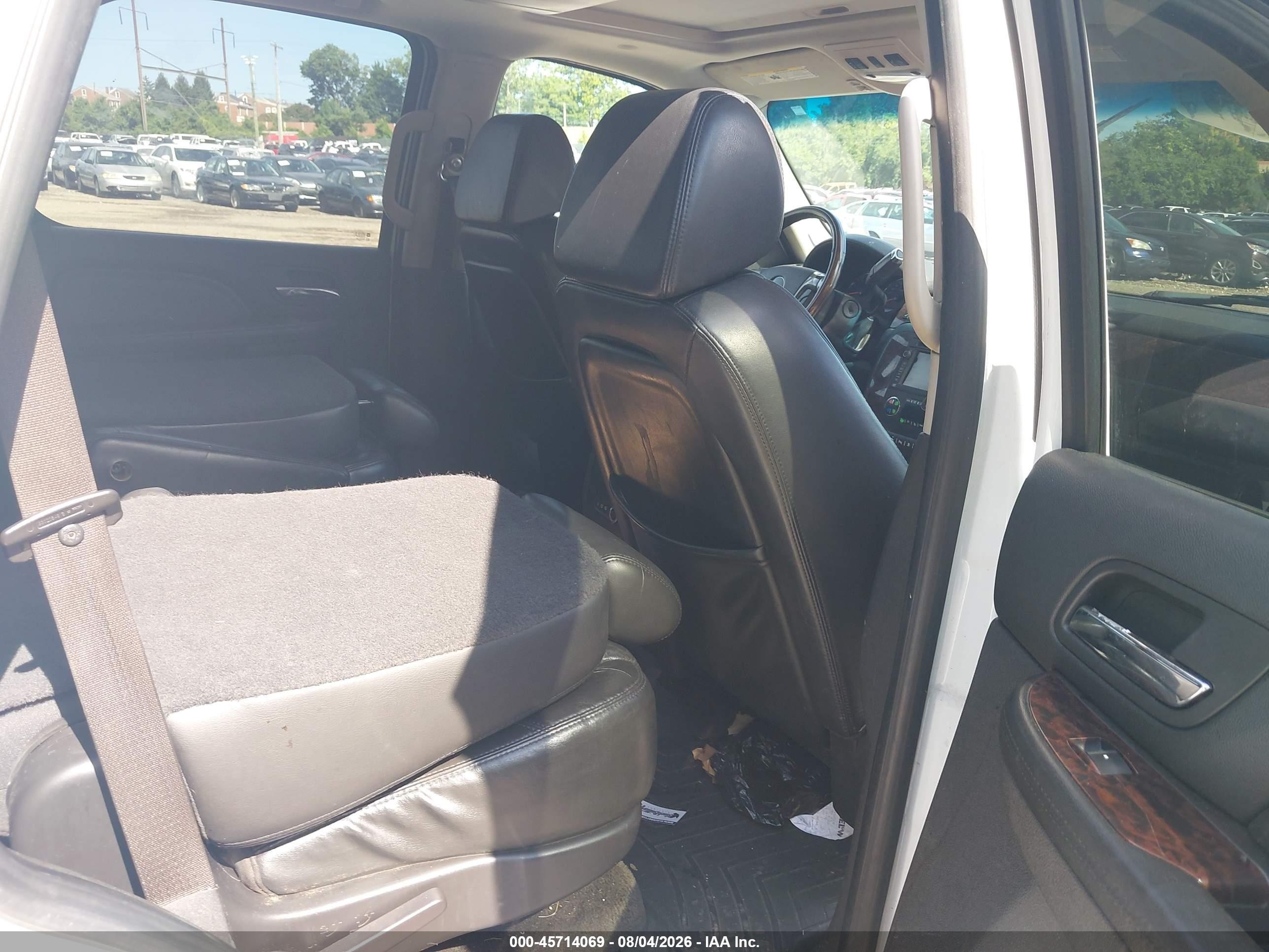 2008 Gmc Yukon Denali White vin: 1GKFK63818J253475