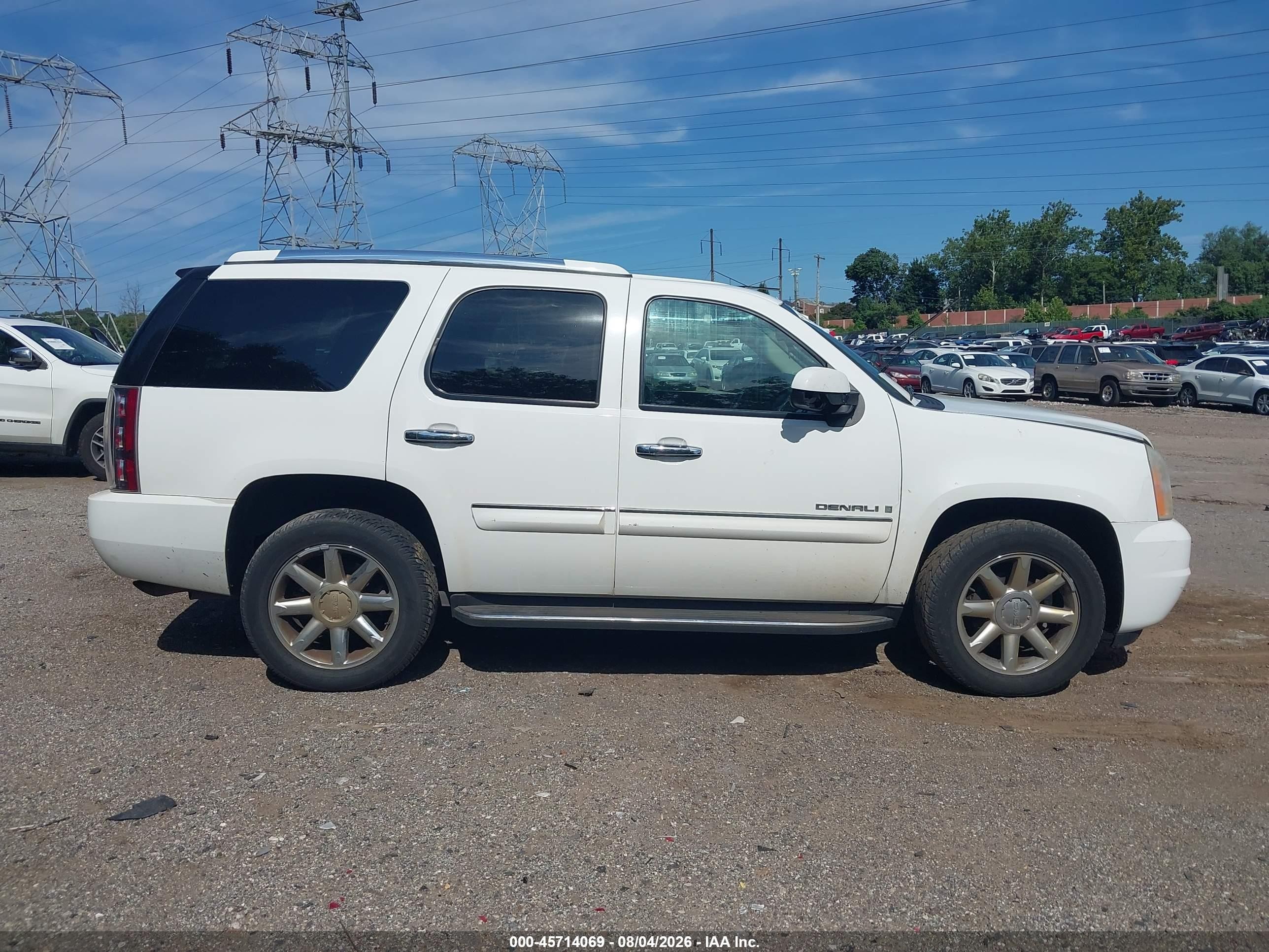 2008 Gmc Yukon Denali White vin: 1GKFK63818J253475