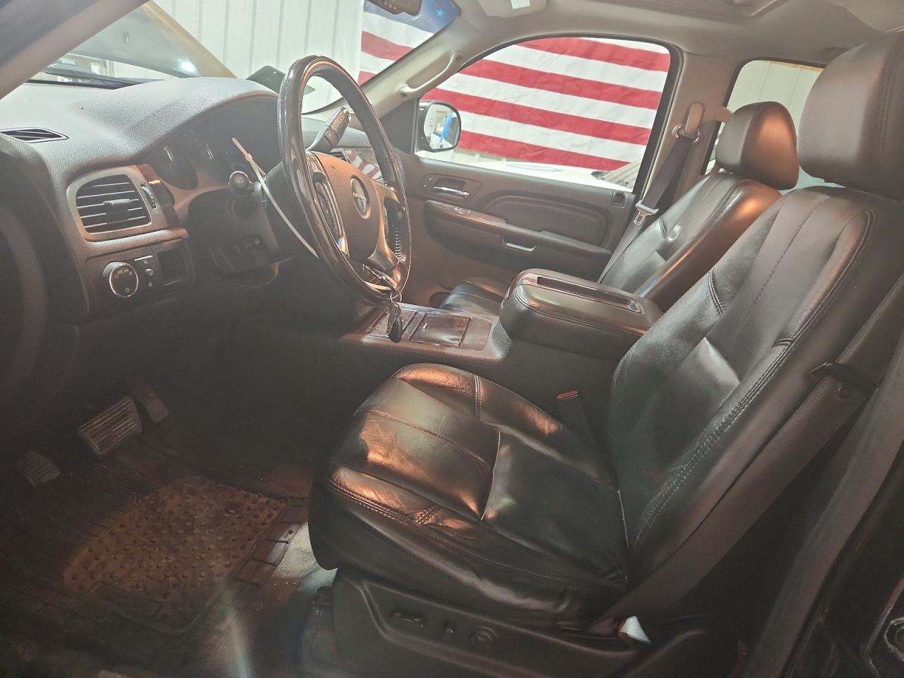 2007 Gmc Yukon Denali Black vin: 1GKFK63827J146255