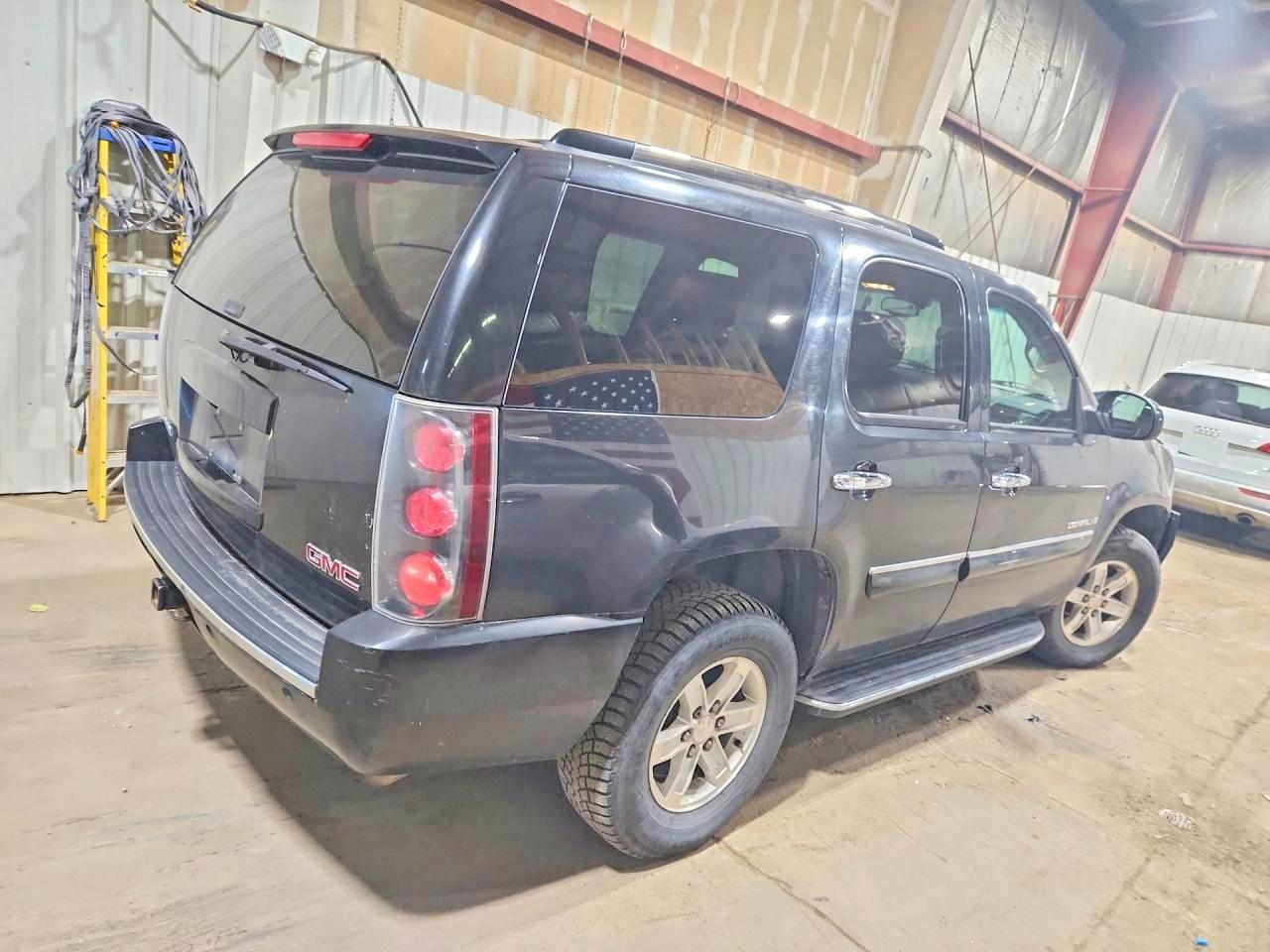 2007 Gmc Yukon Denali Black vin: 1GKFK63827J146255