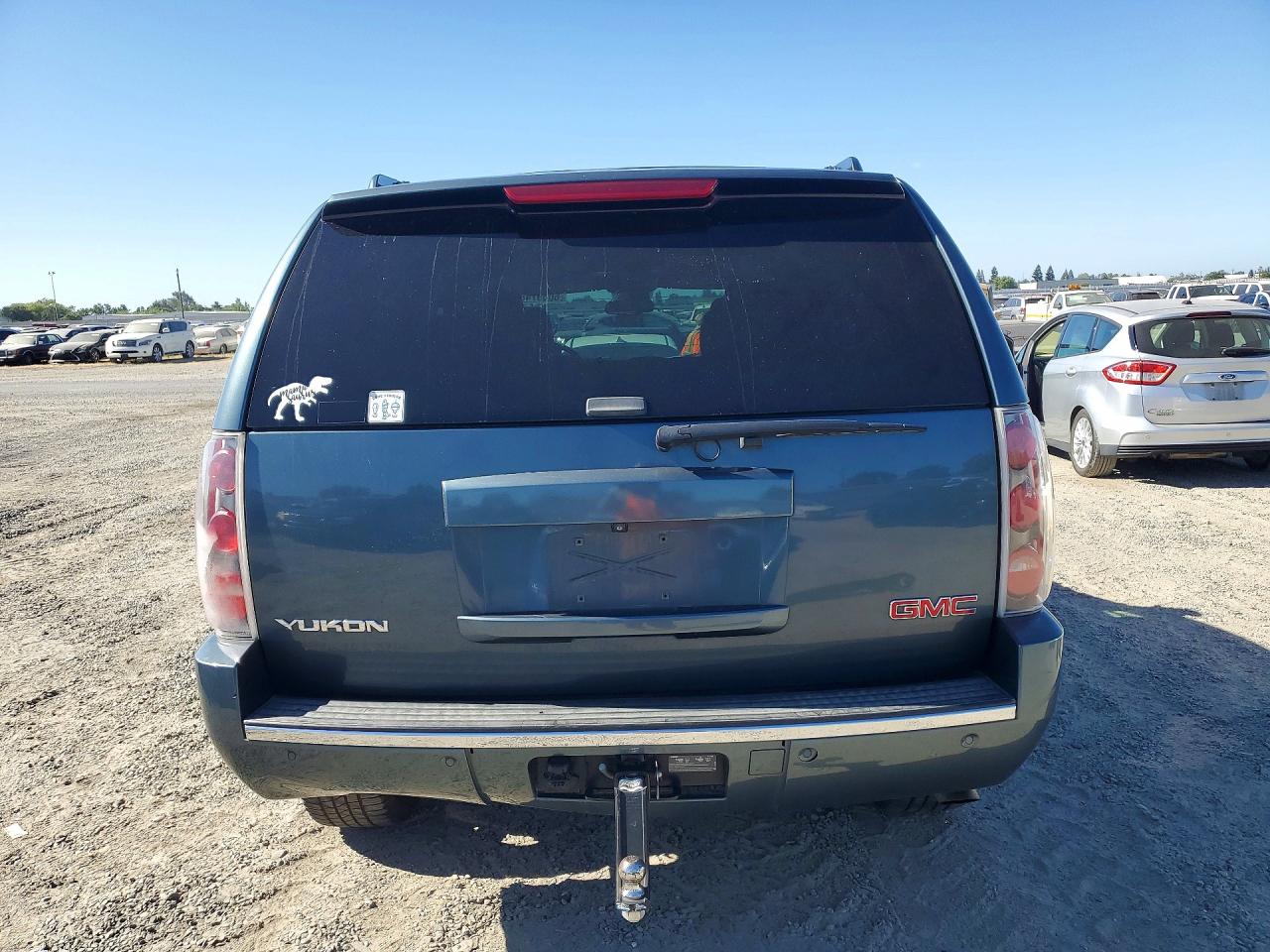 2007 Gmc Yukon Denali Серый vin: 1GKFK63837J228592