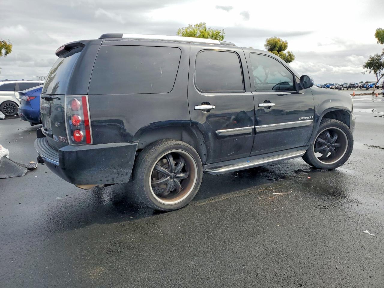 2007 Gmc Yukon Denali Black vin: 1GKFK63837J271491