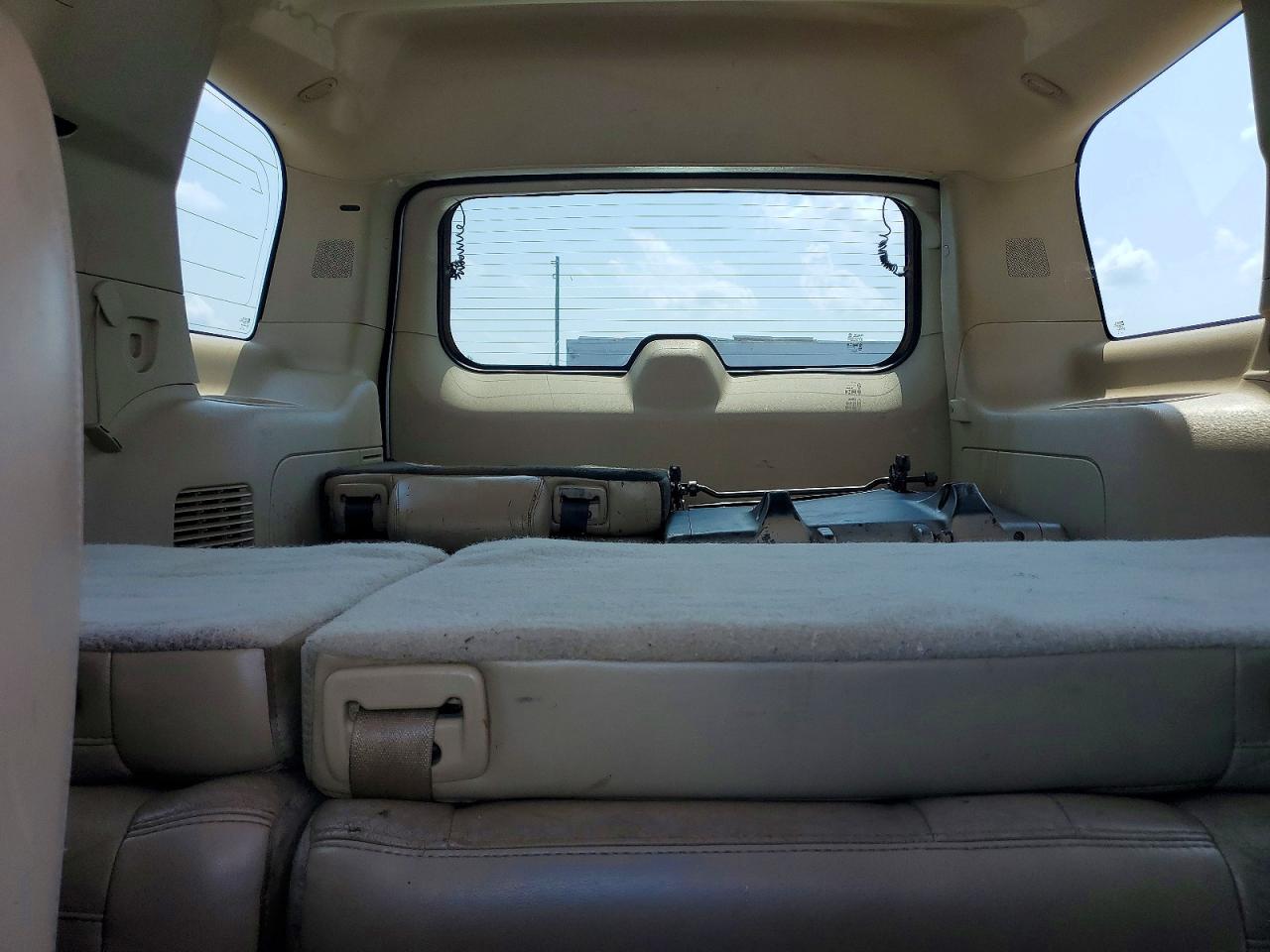 2007 Gmc Yukon Denali White vin: 1GKFK63847J150131