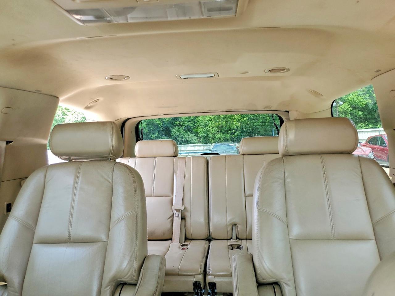 2007 Gmc Yukon Denali White vin: 1GKFK63847J395916