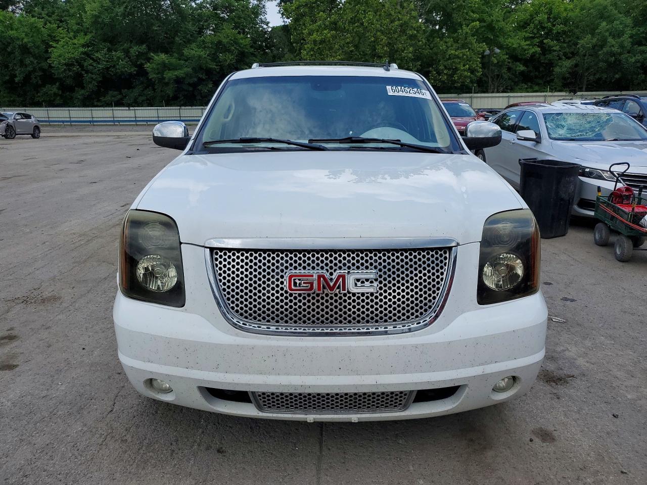 2007 Gmc Yukon Denali White vin: 1GKFK63847J395916