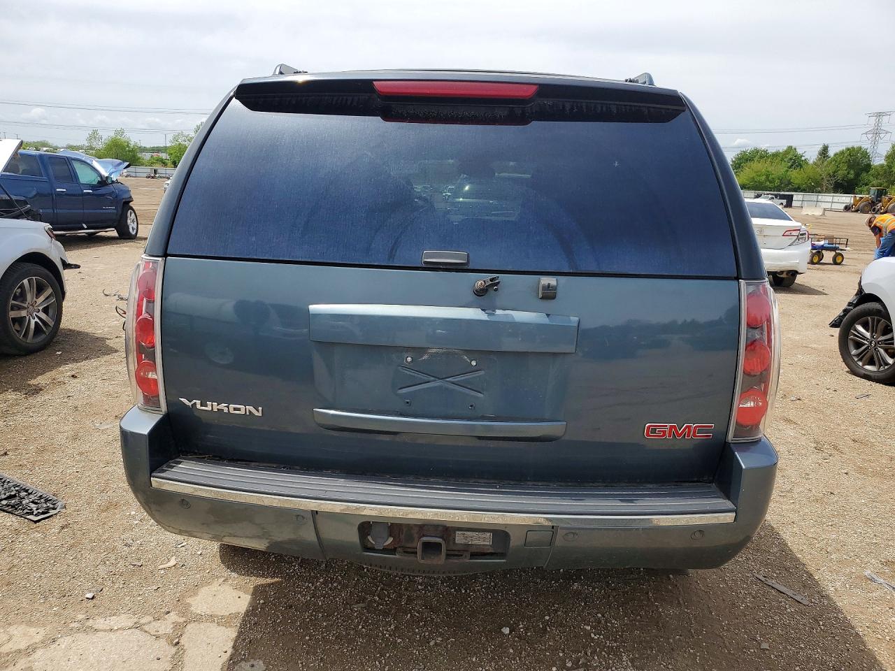 2007 Gmc Yukon Denali Blue vin: 1GKFK63857J189259