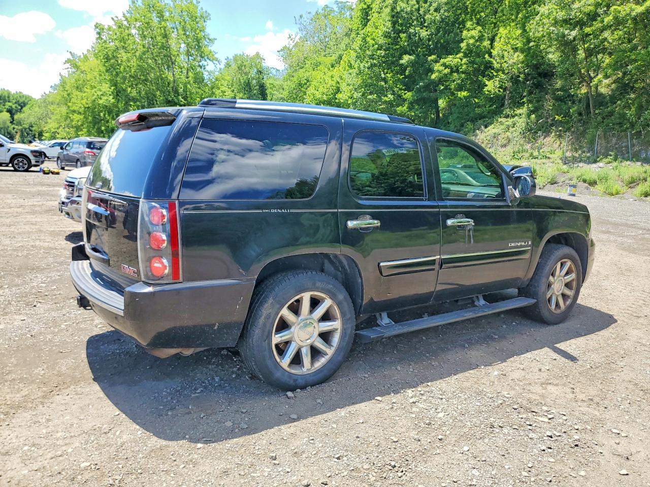 2008 Gmc Yukon Denali Black vin: 1GKFK63858J176836