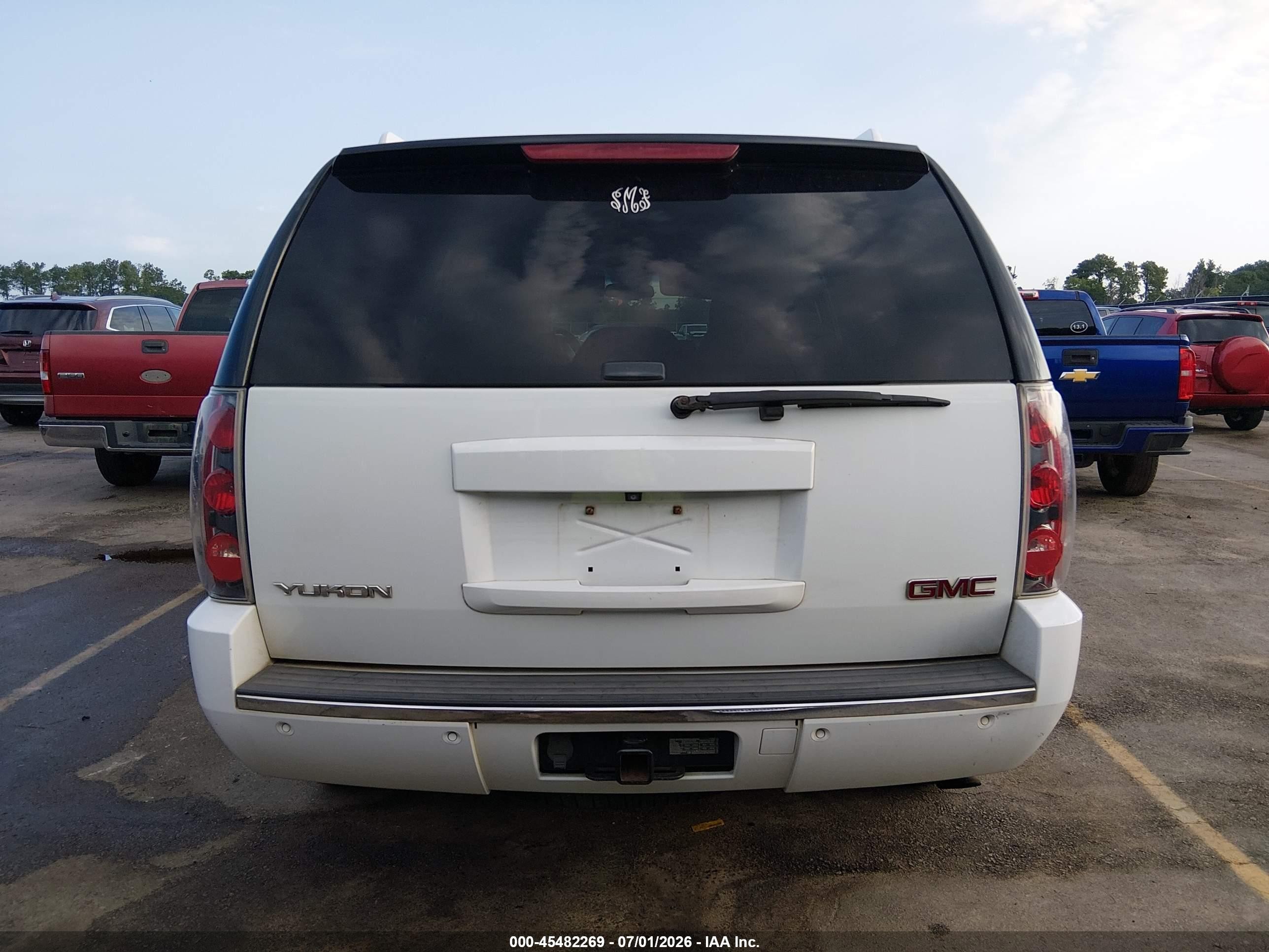 2008 Gmc Yukon Denali Белый vin: 1GKFK63868J234422