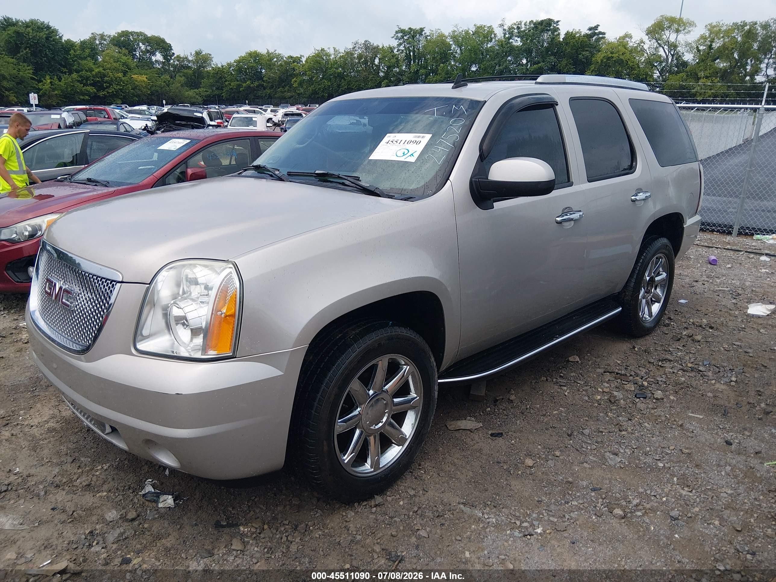 2007 Gmc Yukon Denali Denali Gold vin: 1GKFK63877J247520
