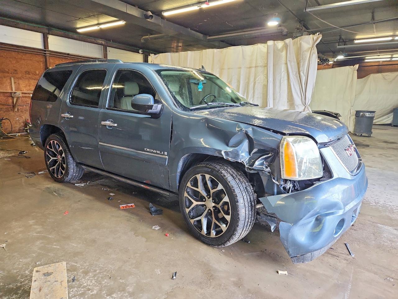 2007 Gmc Yukon Denali Blue vin: 1GKFK63877J324080