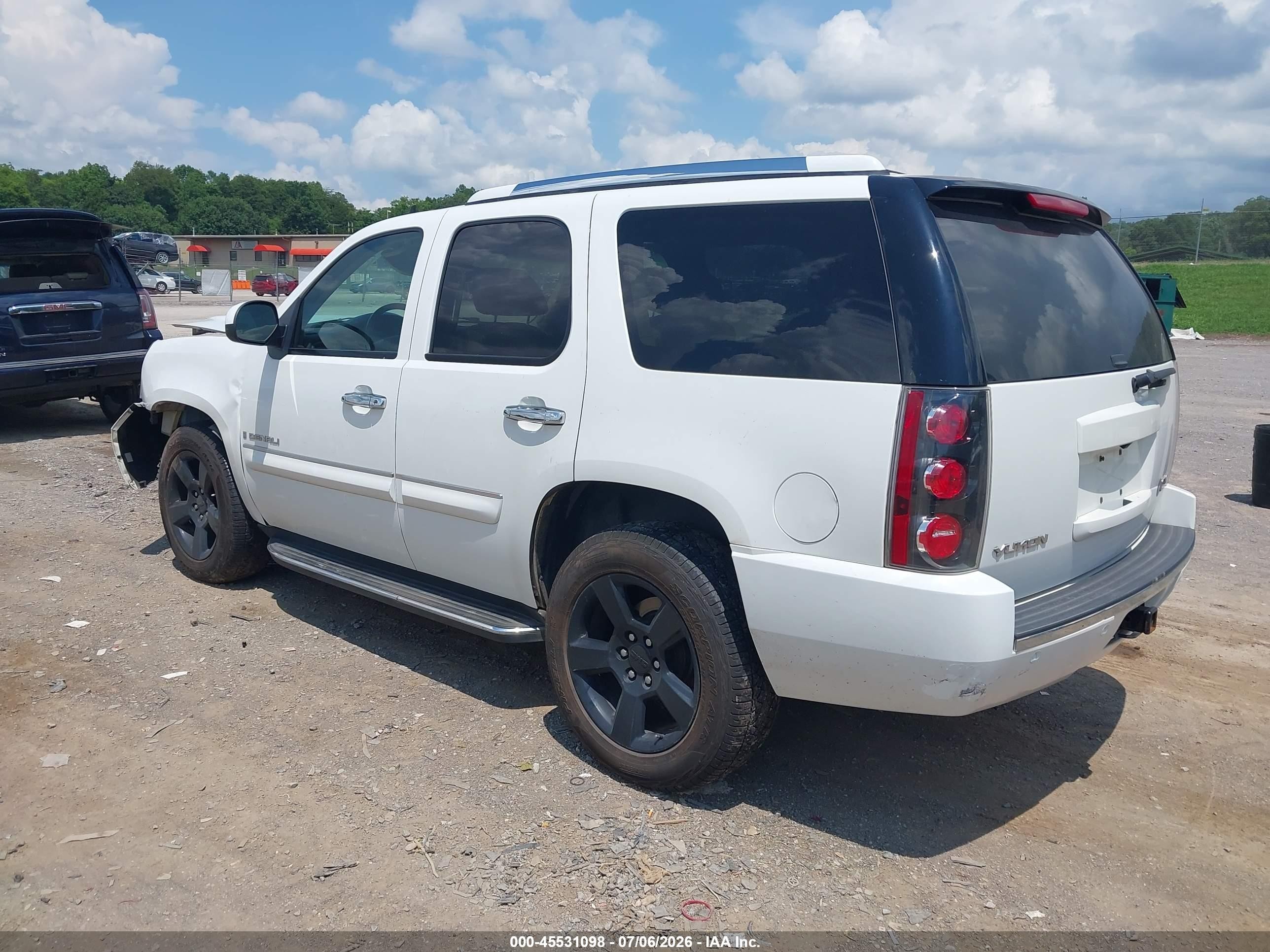 2008 Gmc Yukon Denali White vin: 1GKFK63878J121675
