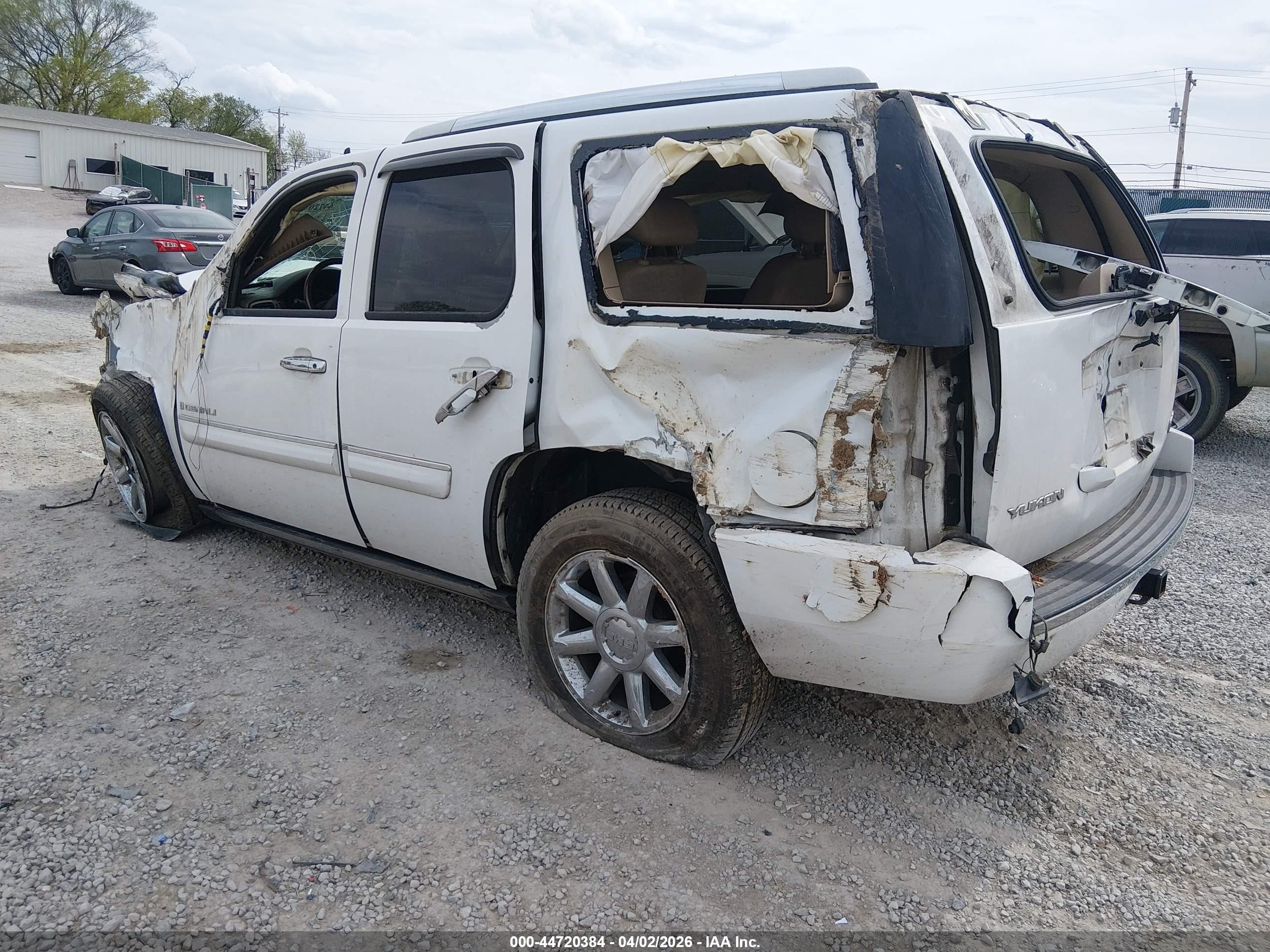 2008 Gmc Yukon Denali White vin: 1GKFK63878J180743