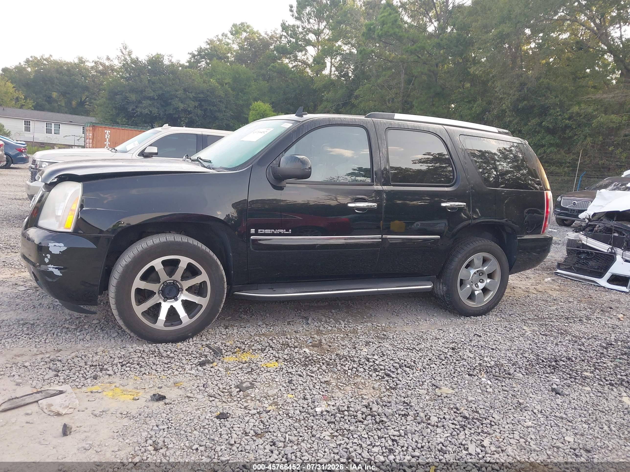 2008 Gmc Yukon Denali Black vin: 1GKFK63878J235997