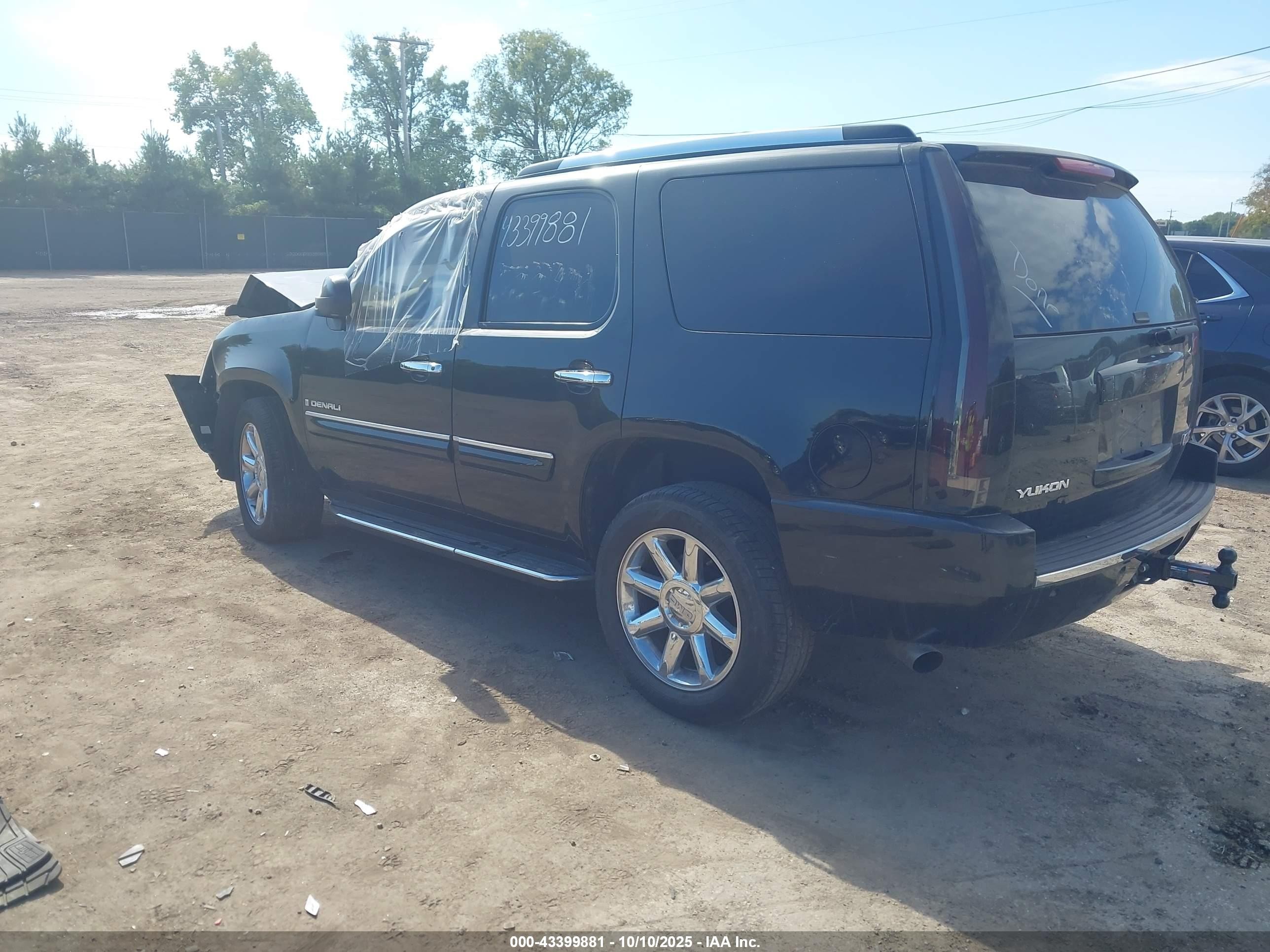 2007 Gmc Yukon Denali Black vin: 1GKFK63887J369951