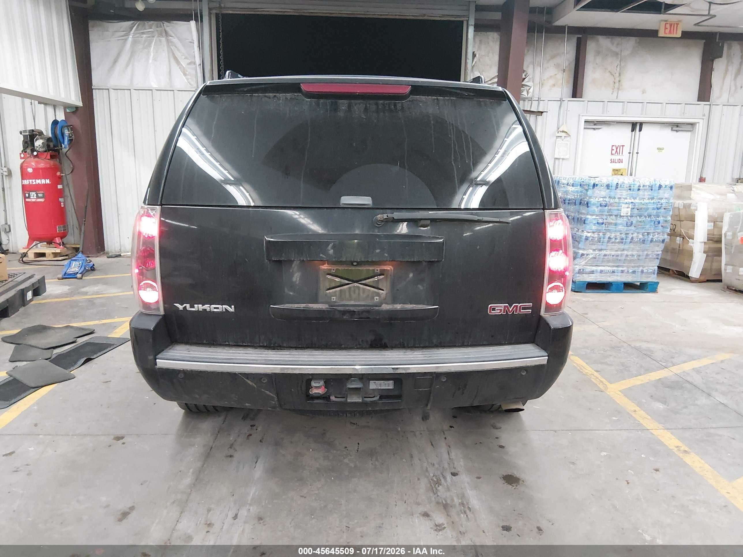 2007 Gmc Yukon Denali Denali Черный vin: 1GKFK63897J348154