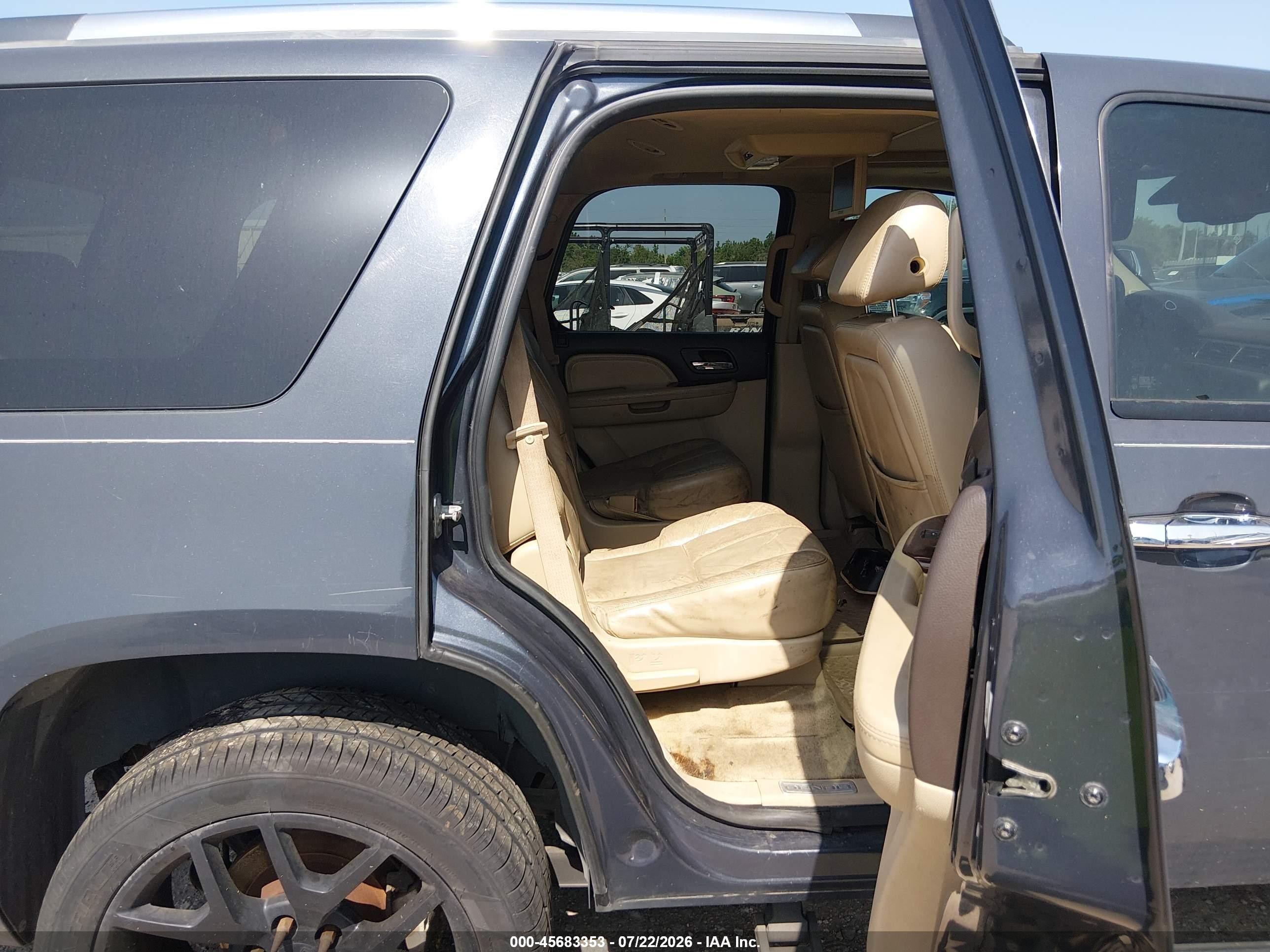 2008 Gmc Yukon Denali Black vin: 1GKFK63898J103842