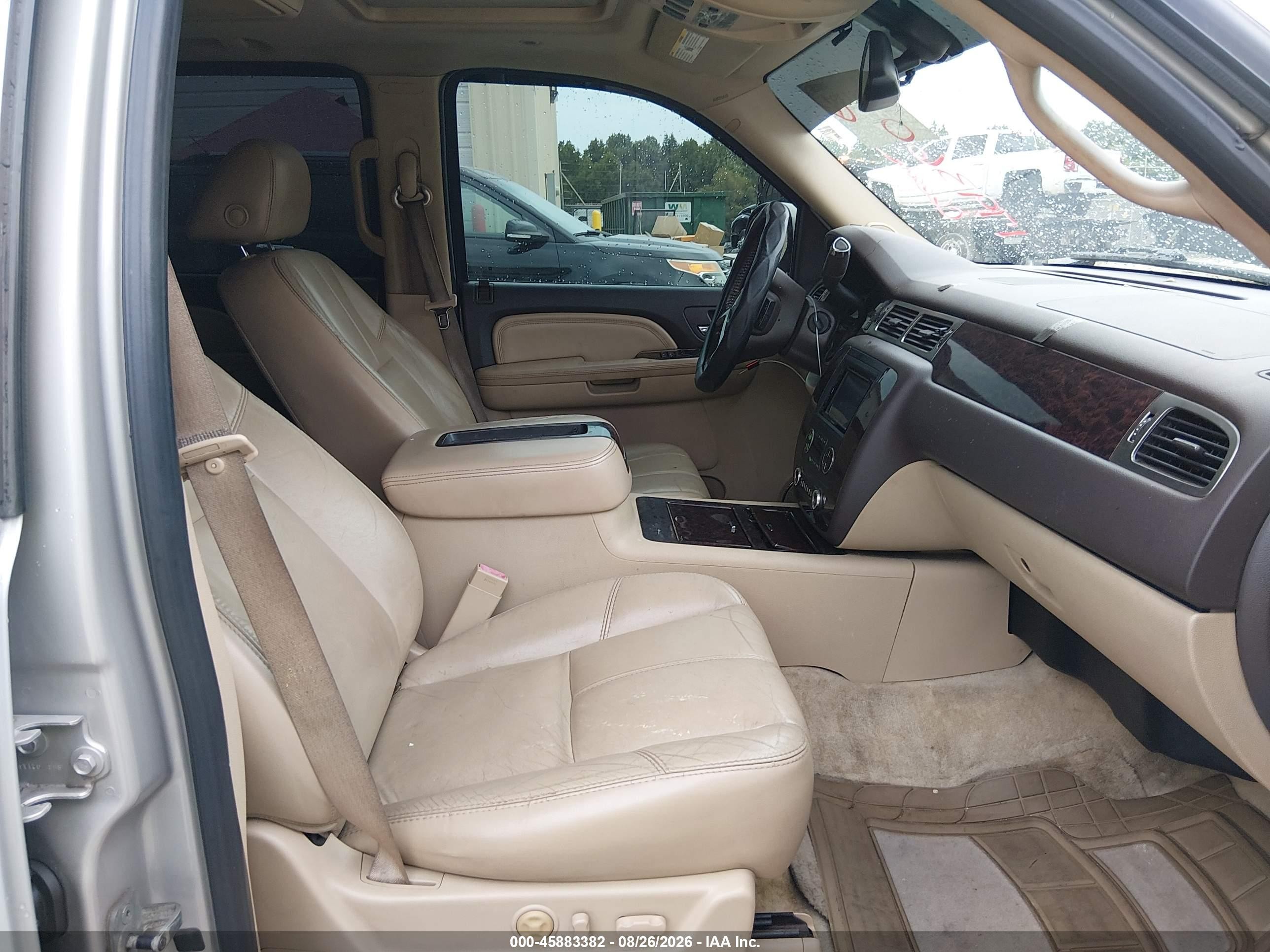2007 Gmc Yukon Denali Золотой vin: 1GKFK638X7J179360