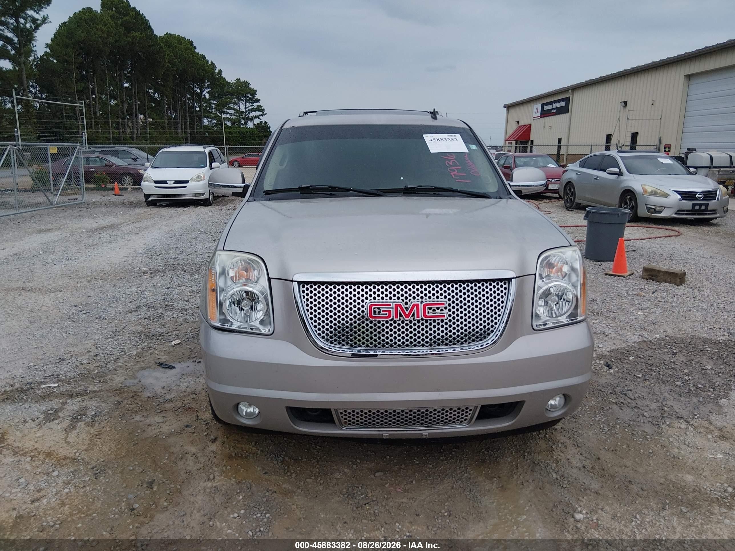 2007 Gmc Yukon Denali Золотой vin: 1GKFK638X7J179360