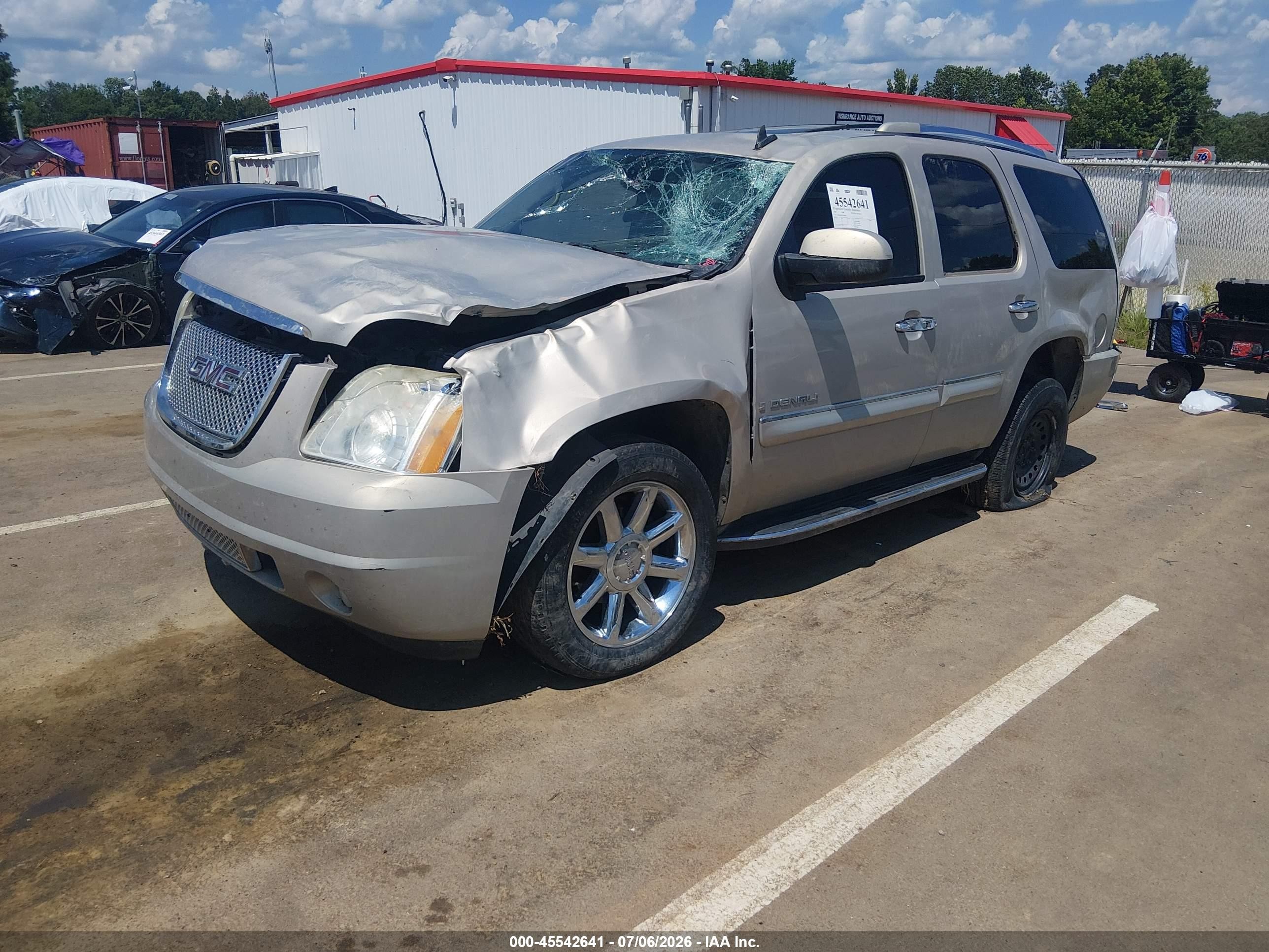 2007 Gmc Yukon Denali Denali Beige vin: 1GKFK638X7J306804