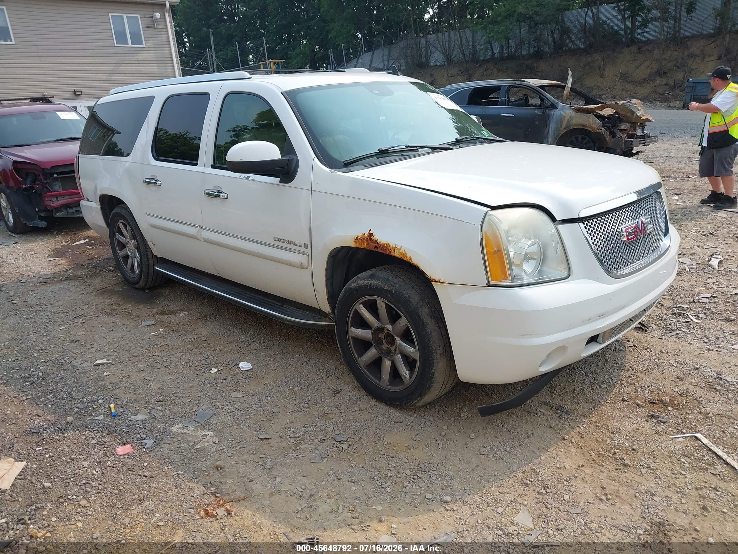 2007 Gmc Yukon Xl Denali Denali Белый vin: 1GKFK66807J155273
