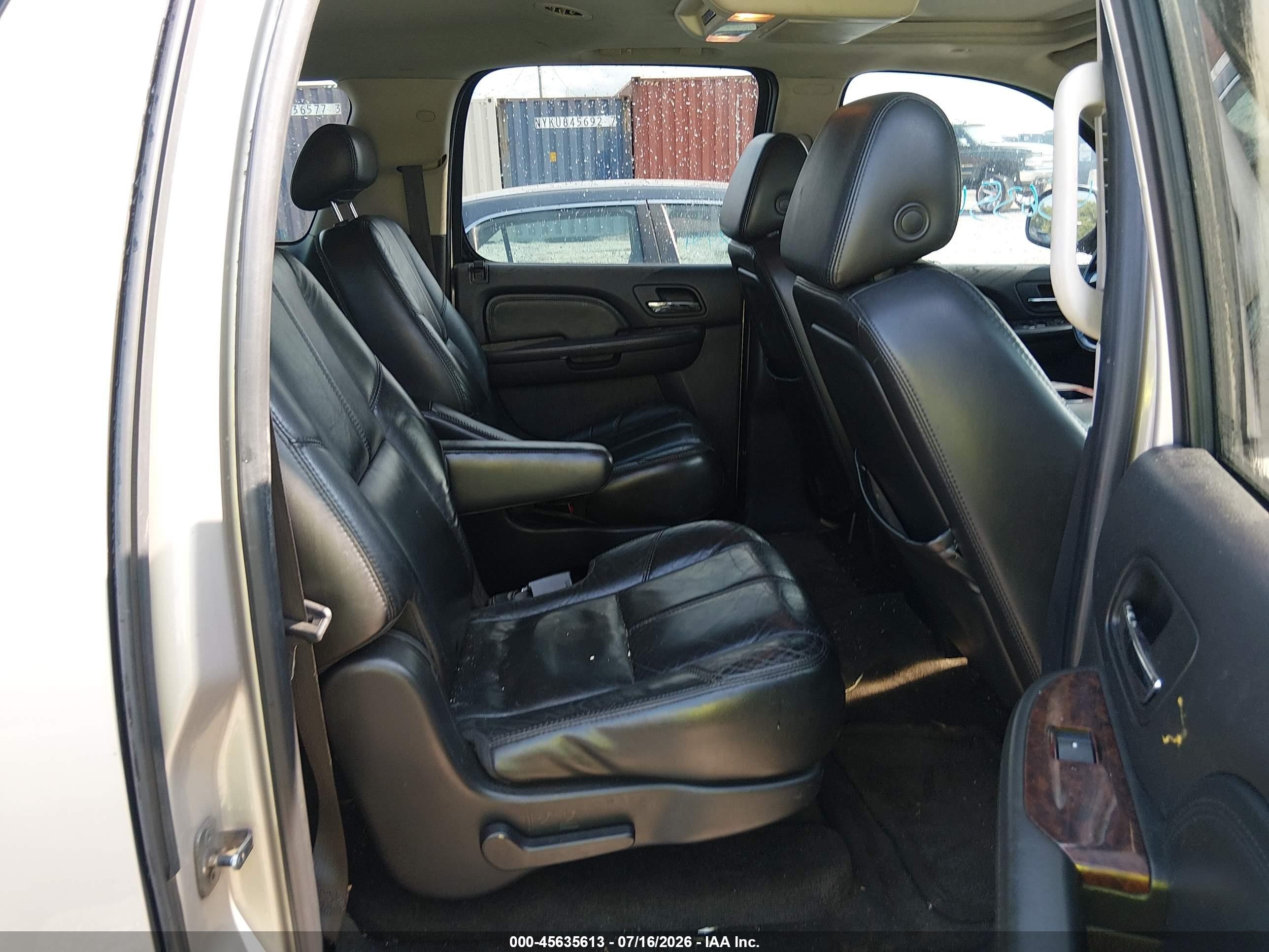 2007 Gmc Yukon Xl 1500 Denali Tan vin: 1GKFK66817J398722