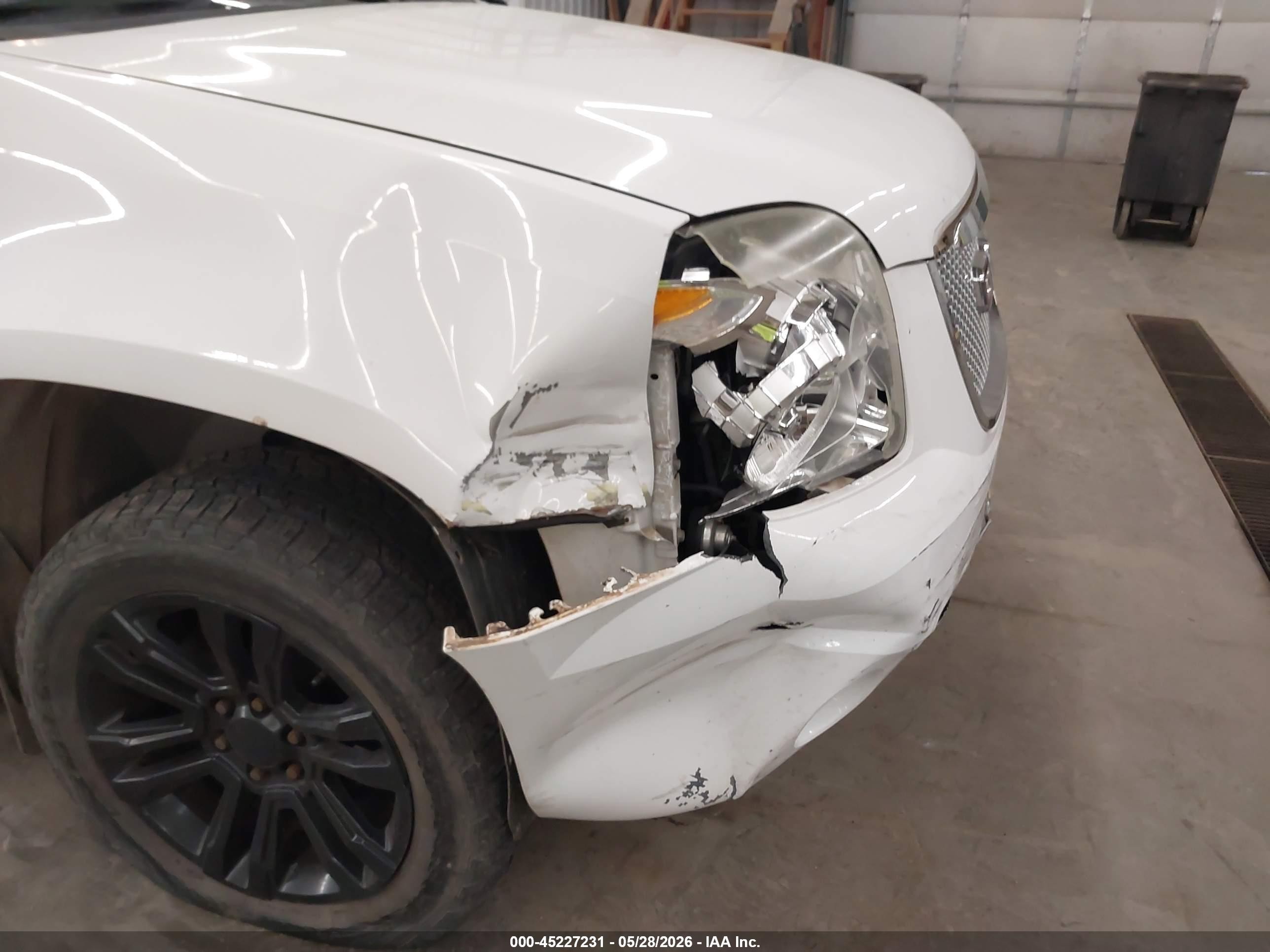 2007 Gmc Yukon Xl 1500 Denali Белый vin: 1GKFK66847J212963