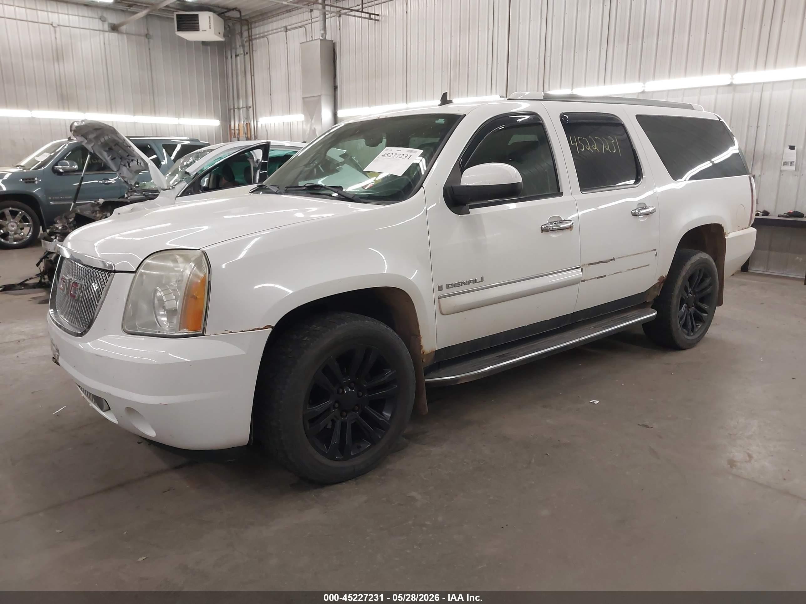 2007 Gmc Yukon Xl 1500 Denali Белый vin: 1GKFK66847J212963