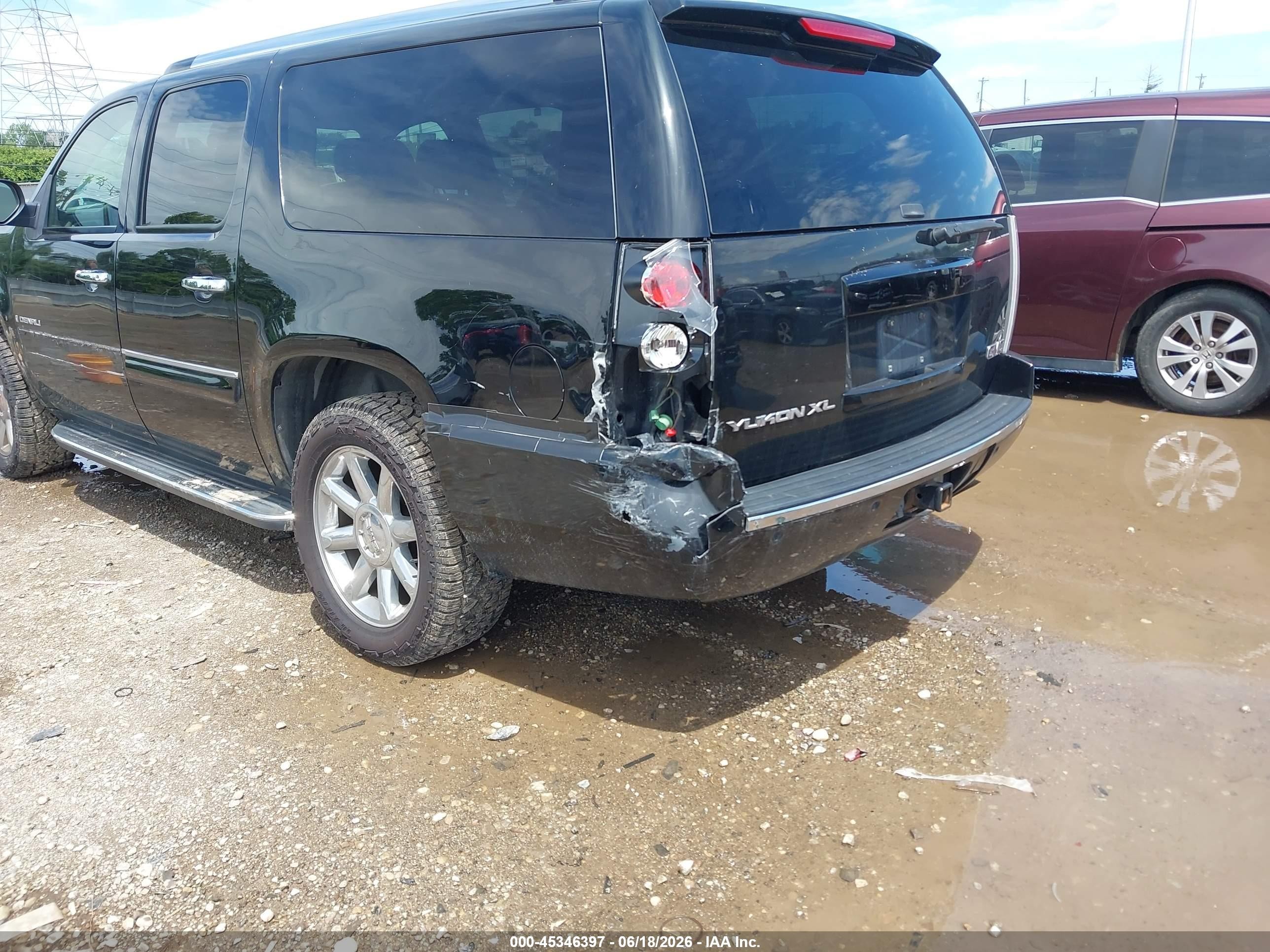 2007 Gmc Yukon Xl 1500 Denali Черный vin: 1GKFK66857J222238