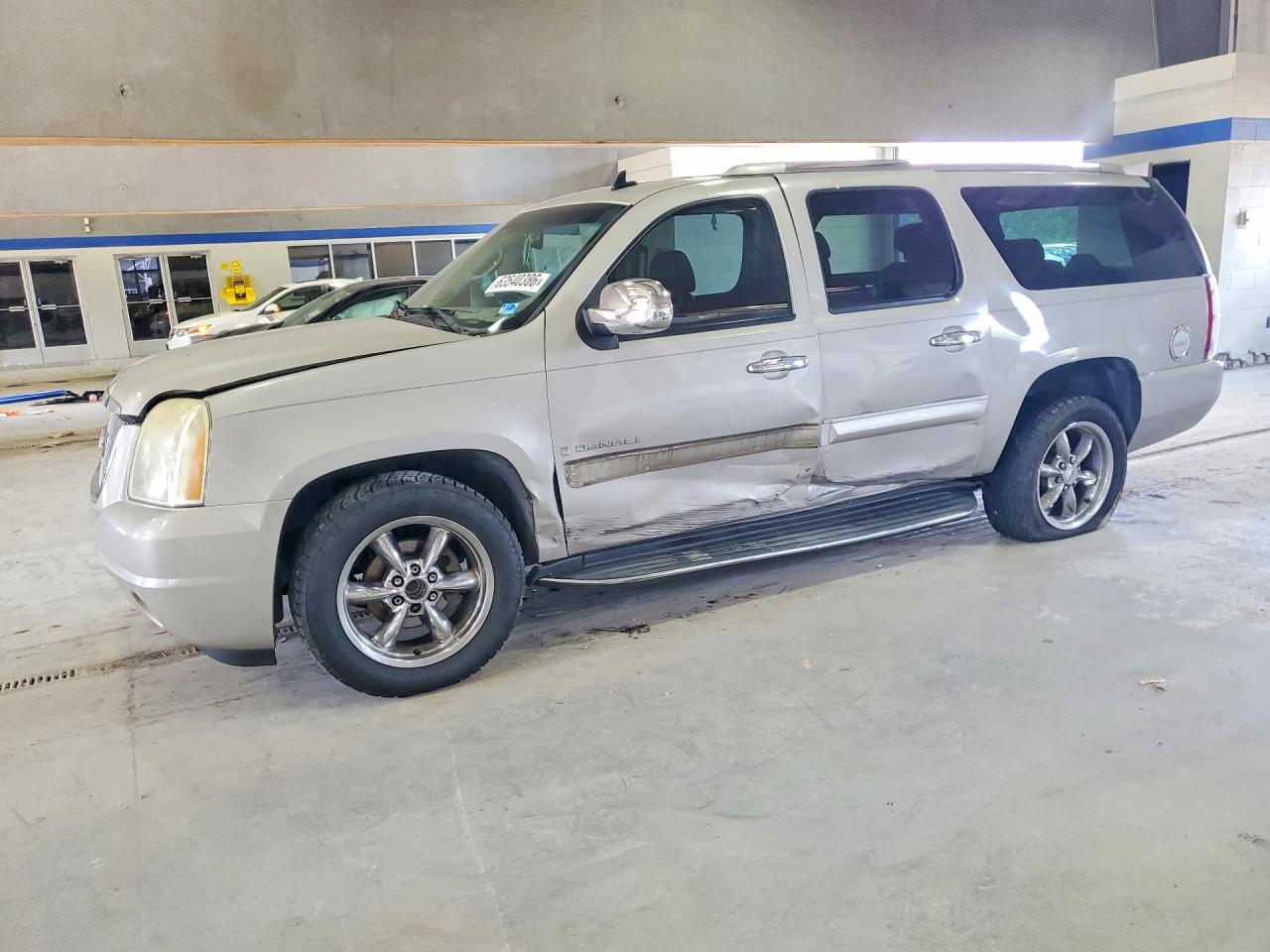 2007 Gmc Yukon Xl Denali Серебряный vin: 1GKFK66857J229562