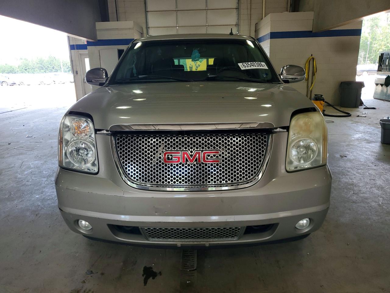 2007 Gmc Yukon Xl Denali Серебряный vin: 1GKFK66857J229562