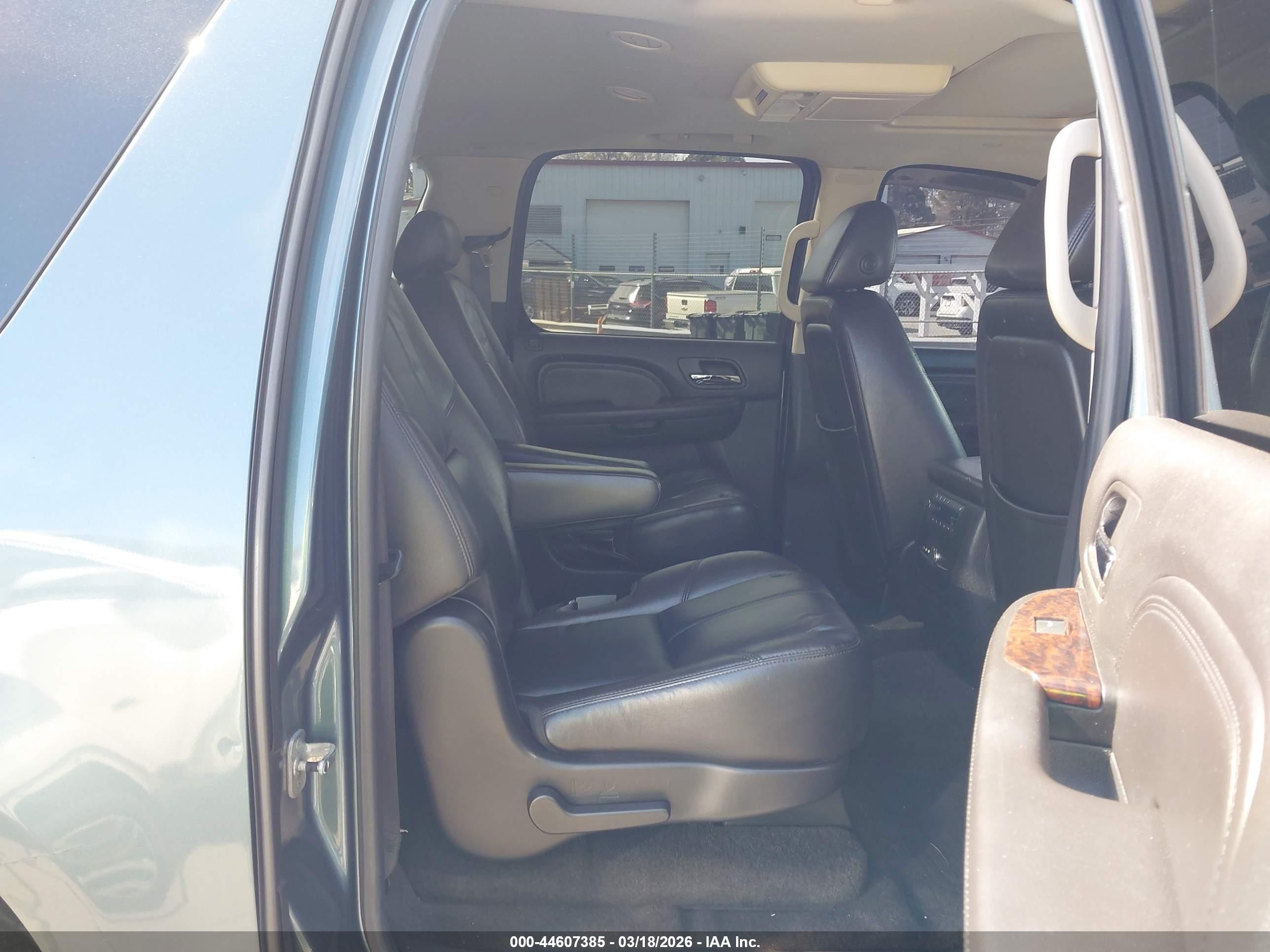 2008 Gmc Yukon Xl 1500 Denali Pewter vin: 1GKFK66858J189839
