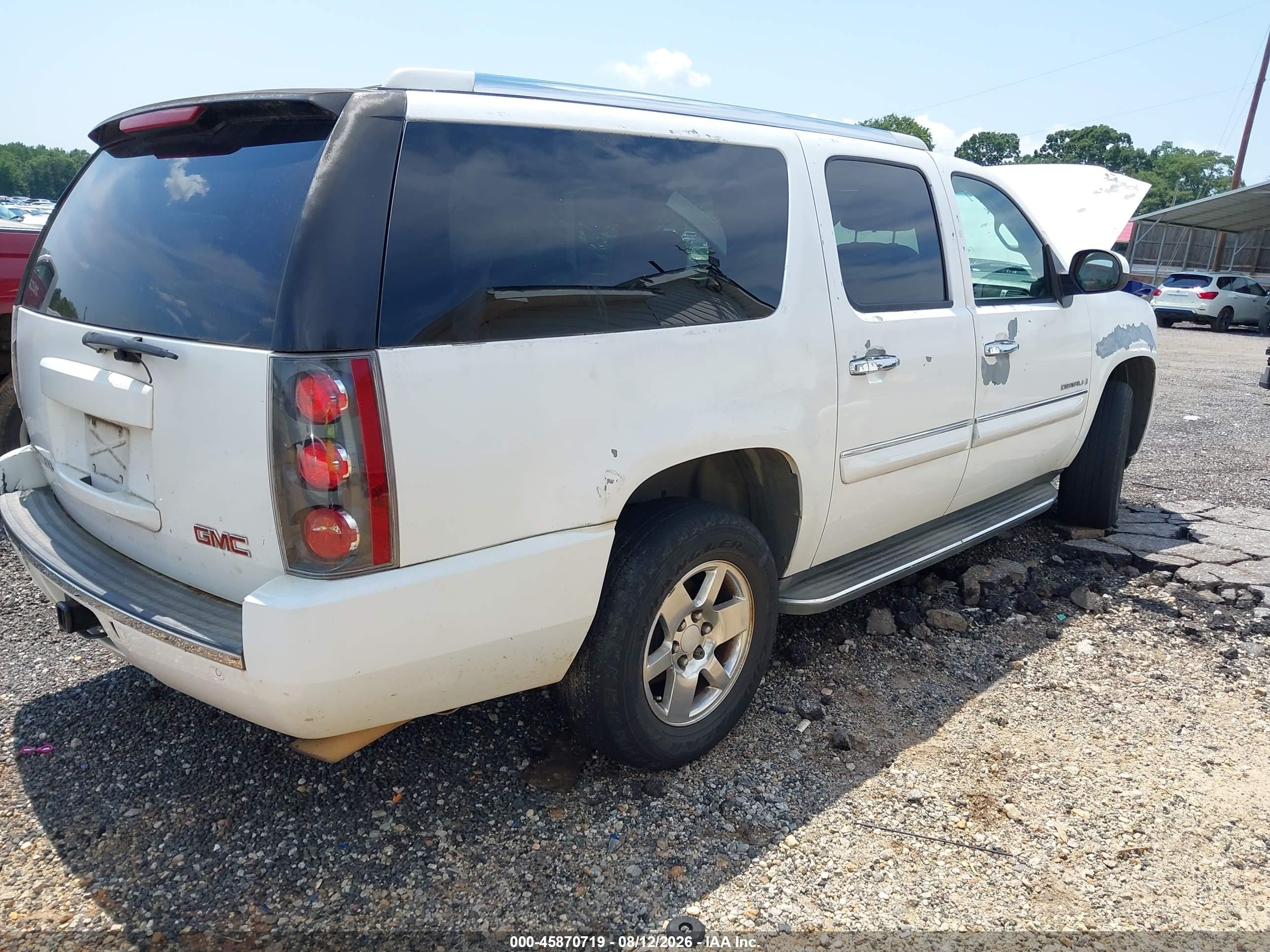 2007 Gmc Yukon Xl Denali Denali Белый vin: 1GKFK66867J269004