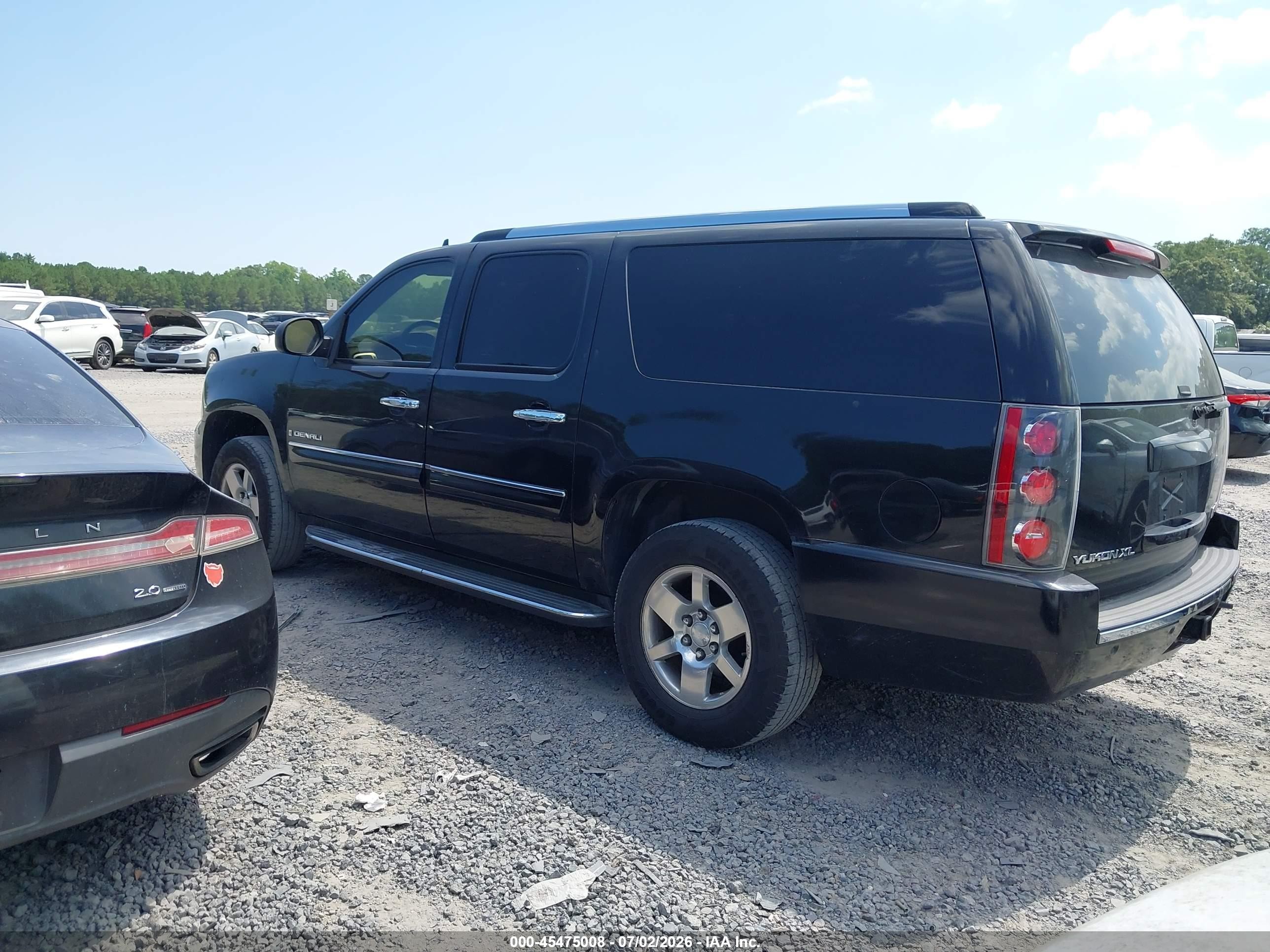 2007 Gmc Yukon Xl Denali Denali Black vin: 1GKFK66877J242586