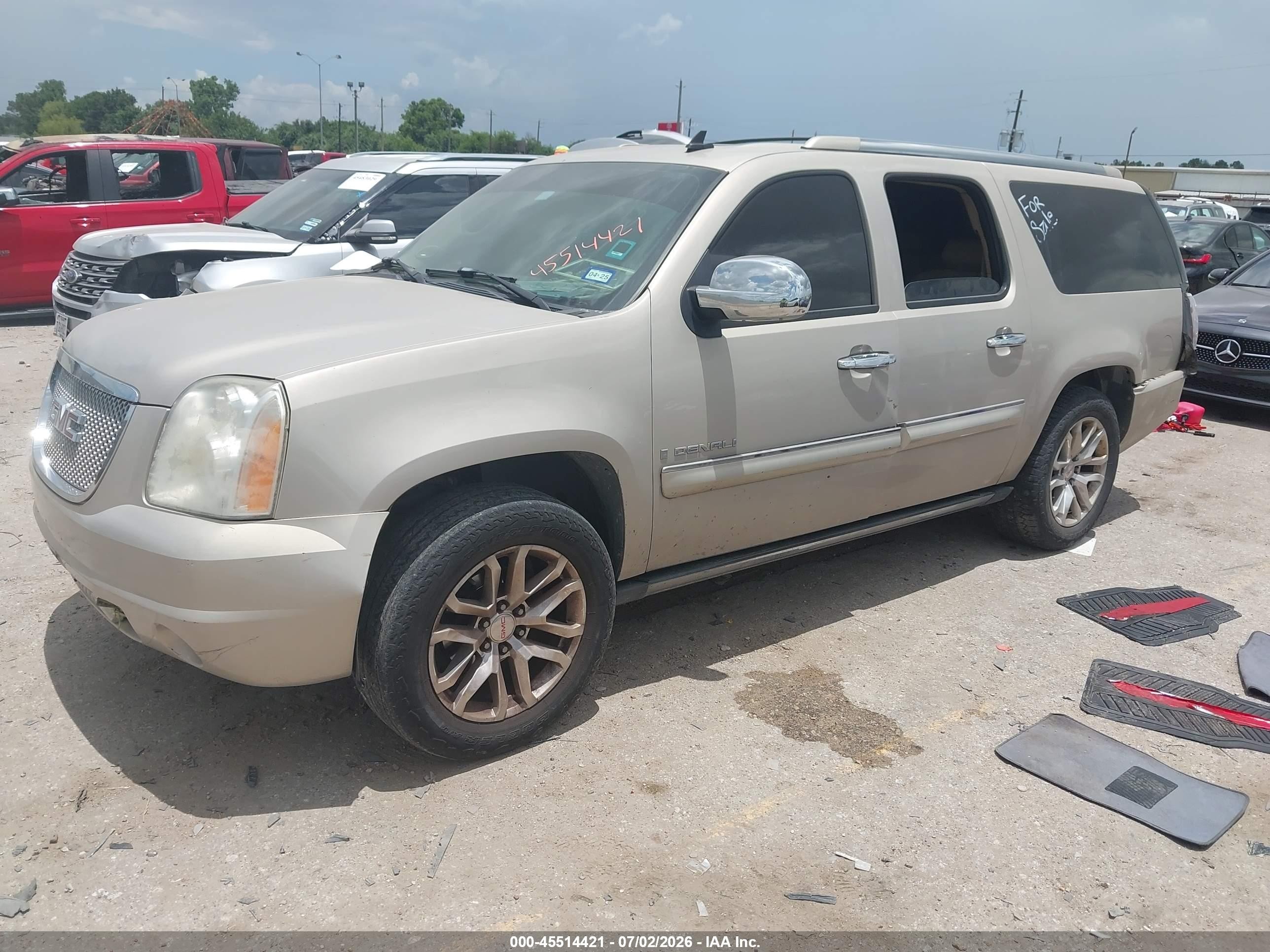 2007 Gmc Yukon Xl Denali Denali Gold vin: 1GKFK66877J315925