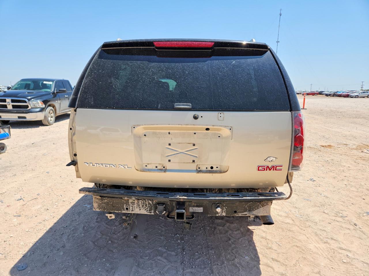 2007 Gmc Yukon Xl Denali Tan vin: 1GKFK66877J352408