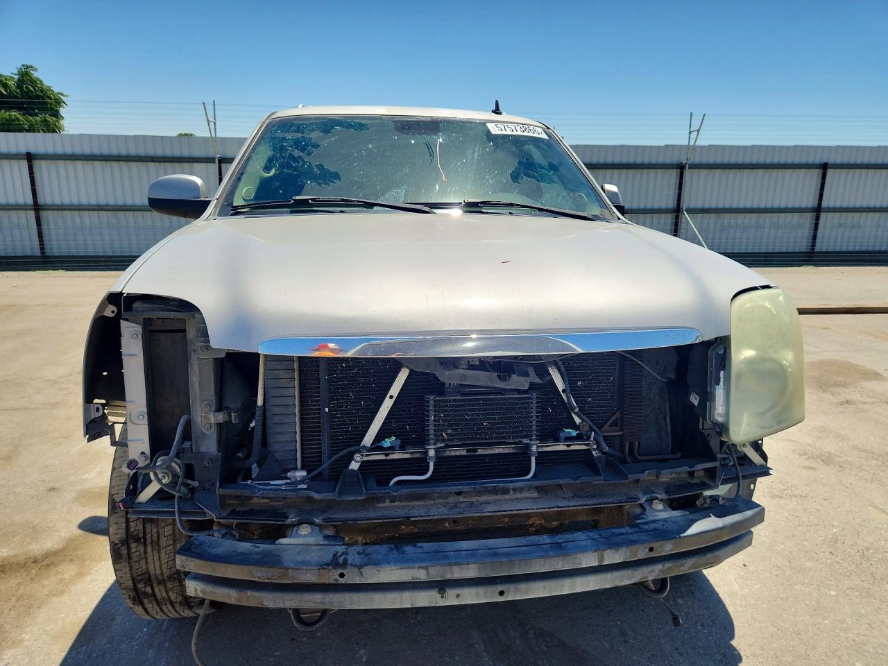 2007 Gmc Yukon Xl Denali Silver vin: 1GKFK66887J248591